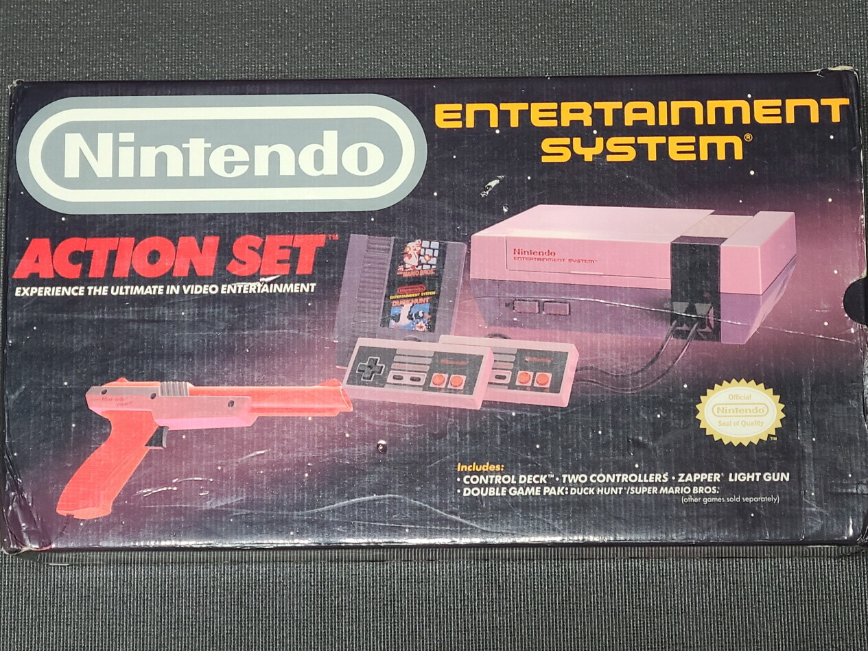 Nintendo Hyundai Comboy Korean Version Retro Game Console with NES US Box FC