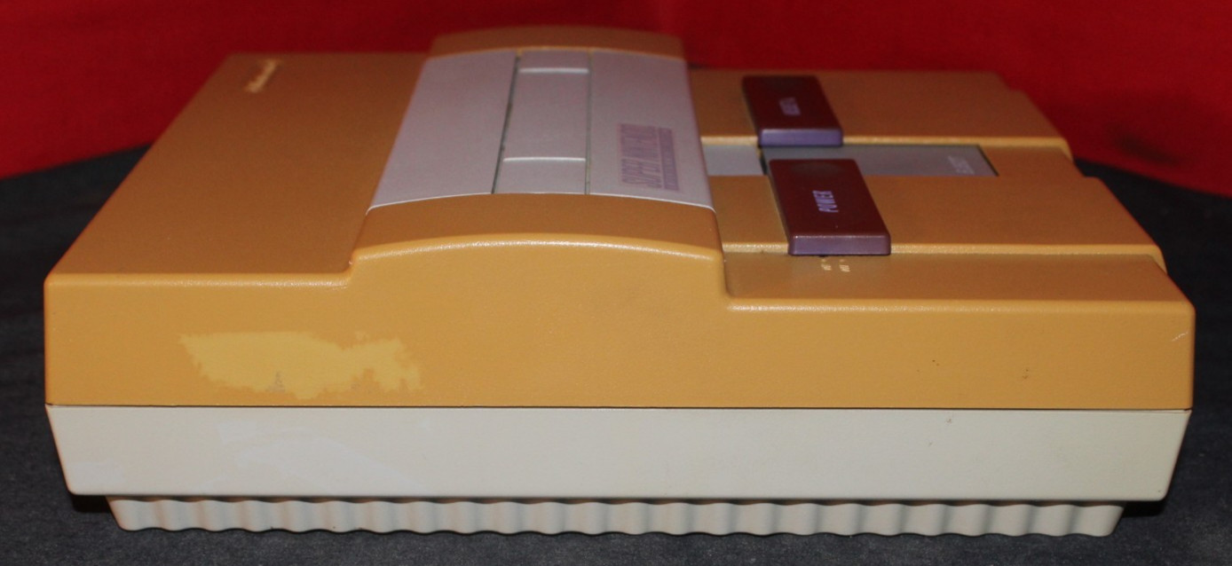Nintendo SNES Home Console – Gray (with yellowing) – Untested