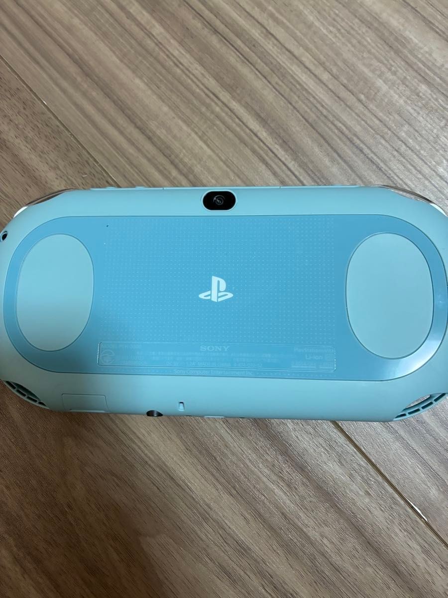 [Excellent] PS Vita PCH-2000 ZA14 Light Blue / White Sony Playstation Boxed