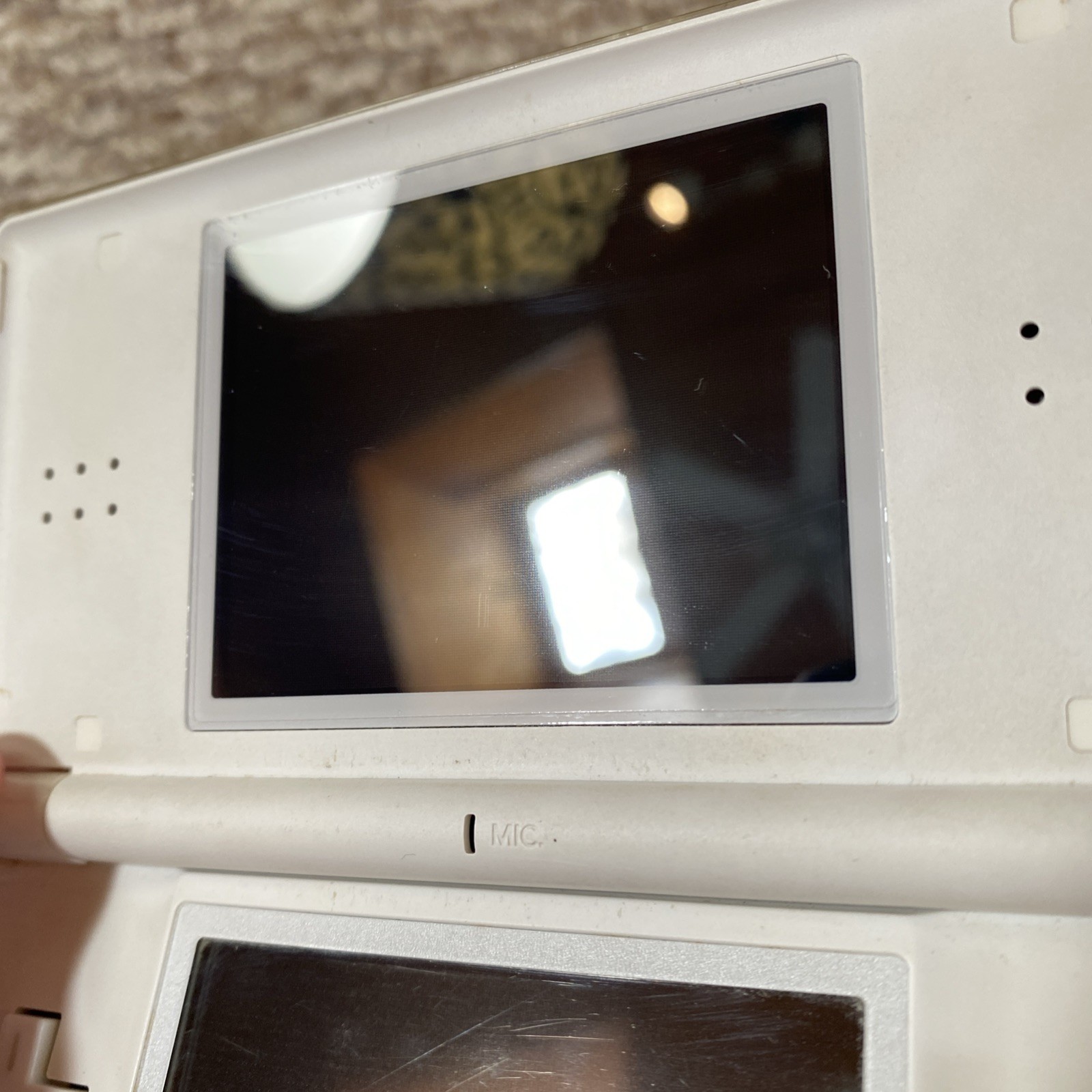 Nintendo DS Lite (USG-001) Handheld – White Charger