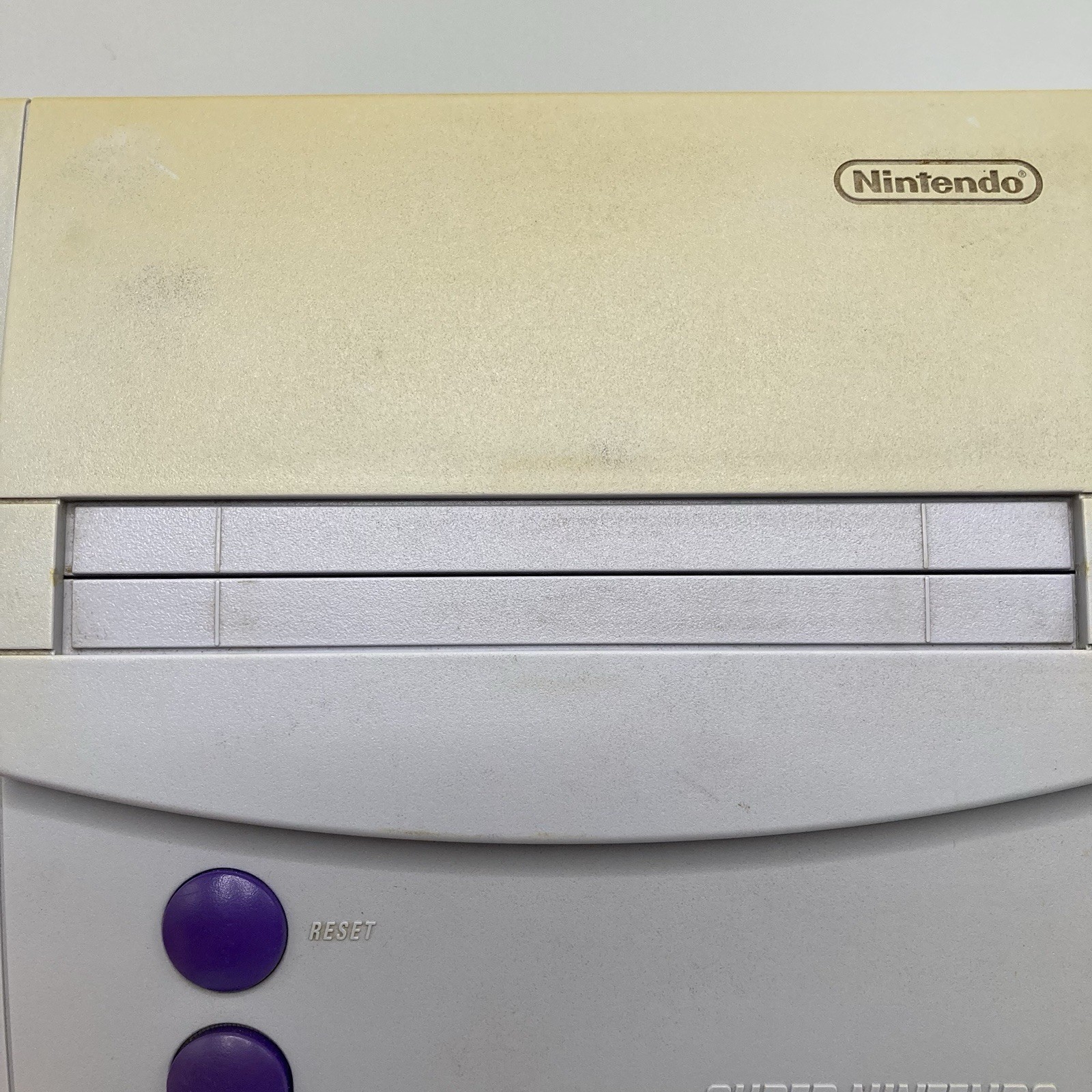 Super Nintendo Jr. SNES SNS-101 CONSOLE ONLY – Parts Only Did Not Power On