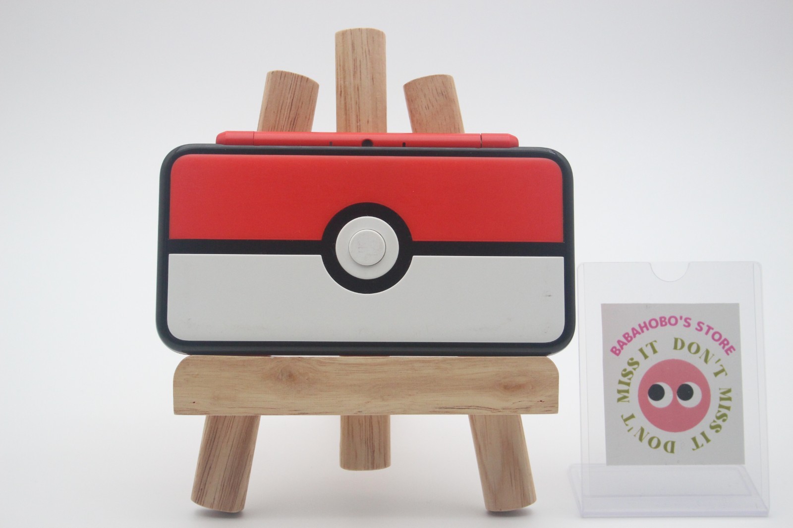 New Nintendo 2DS XL LL Console Pokemon Pokeball Edition w/ Charger and Stylus