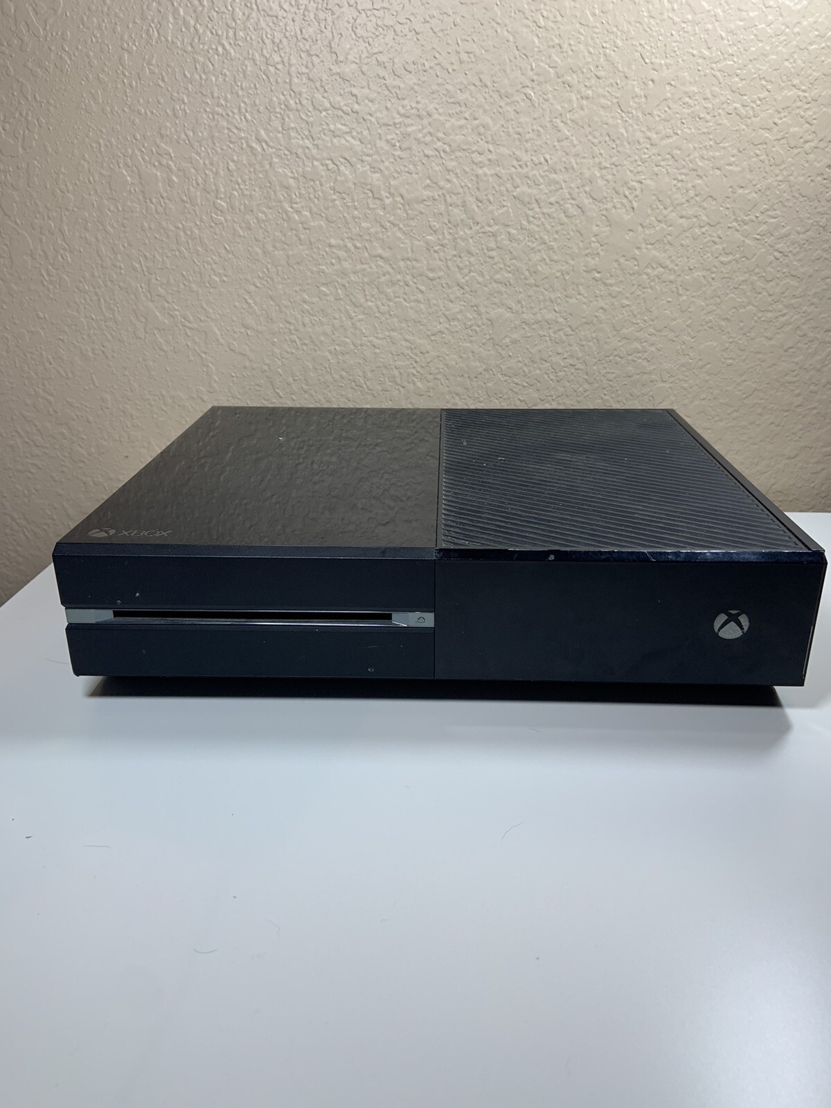 Microsoft Xbox One 500GB Console 1540 As Is For Parts Or Repair only 52606