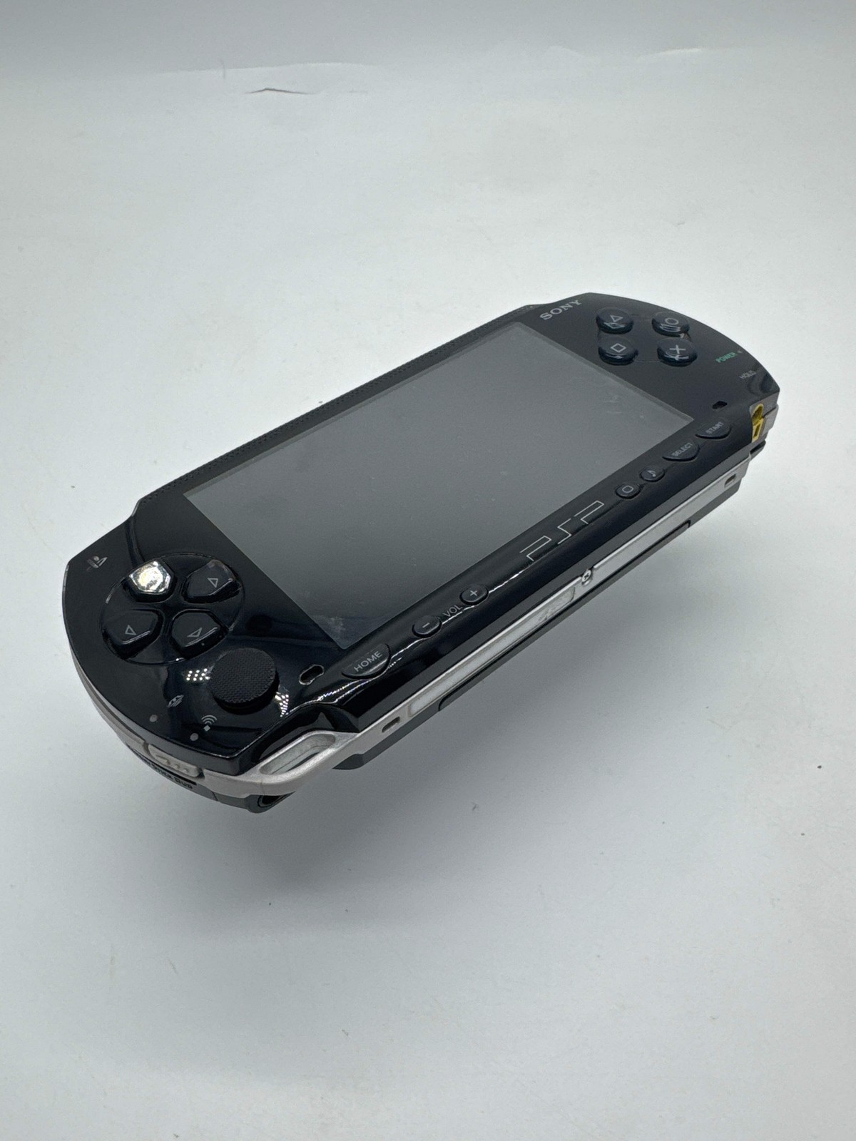 Sony PSP-1000 Piano Black Console #77 w/1800mAh Battery & No Charger