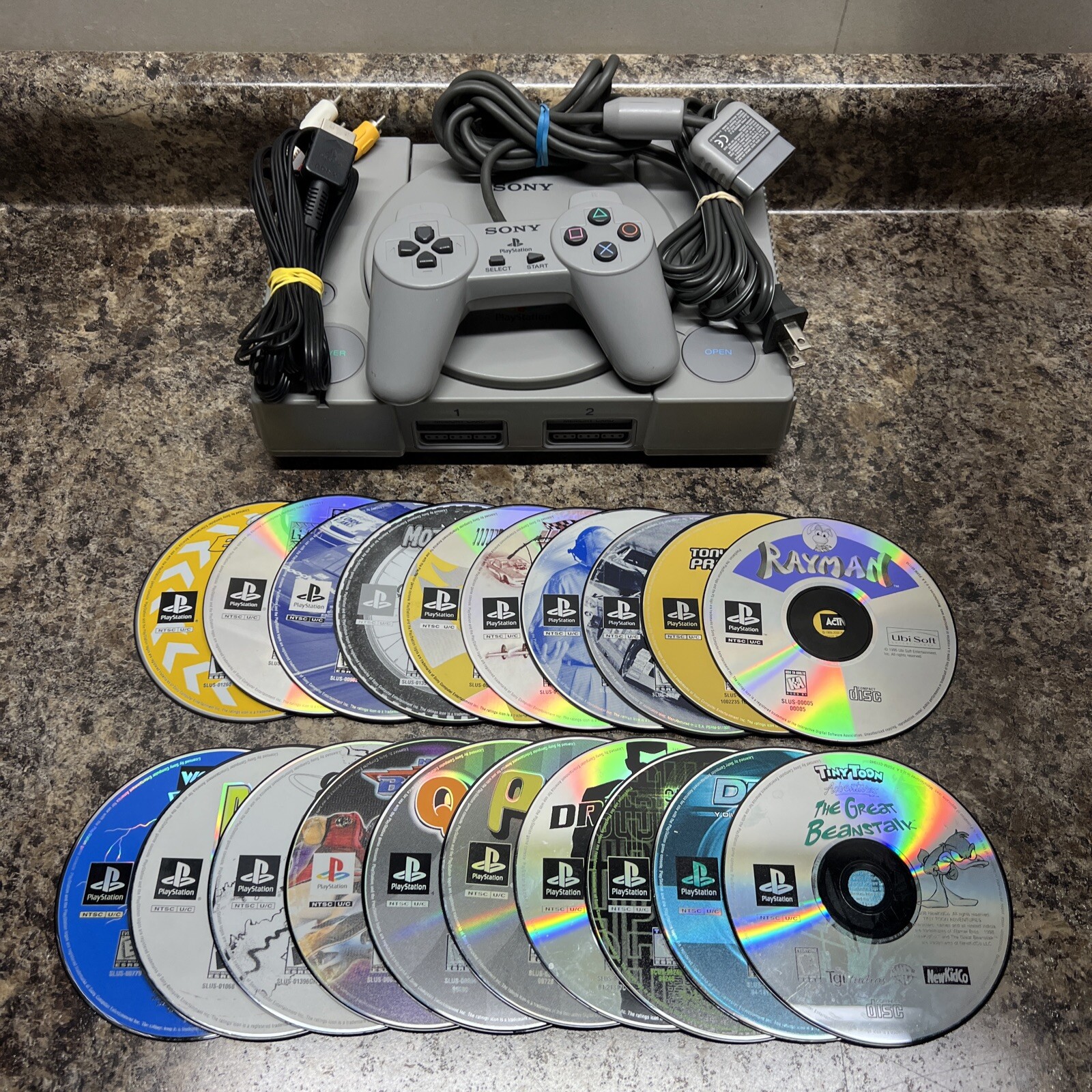 Sony PlayStation 1 Console PS1 Lot Of 20 Loose Untested Games Bundle #ML 2
