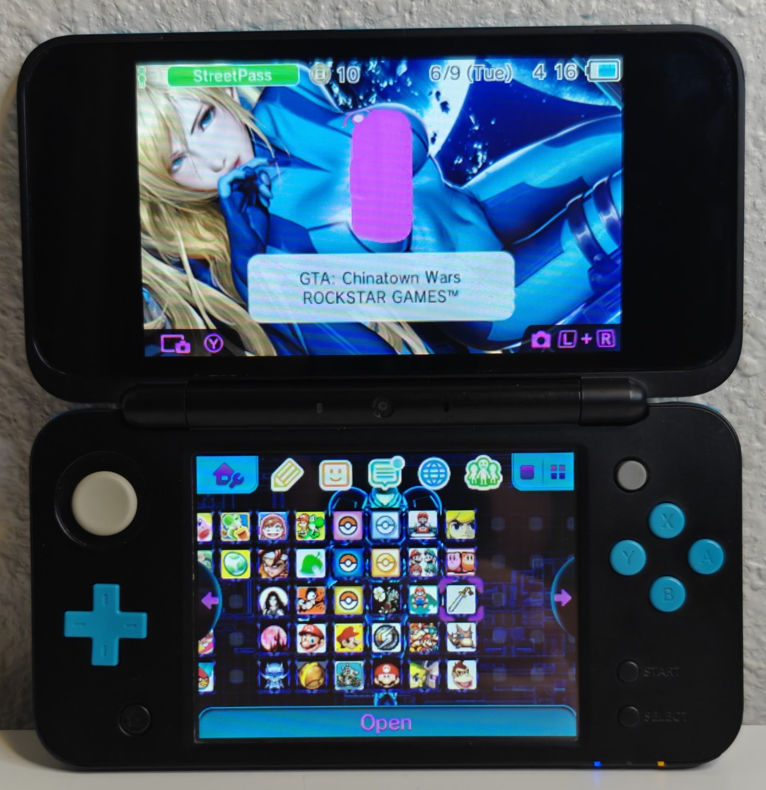 New Nintendo 2DS XL Turquoise/Black W/ Charger & Stylus; Loaded With Games