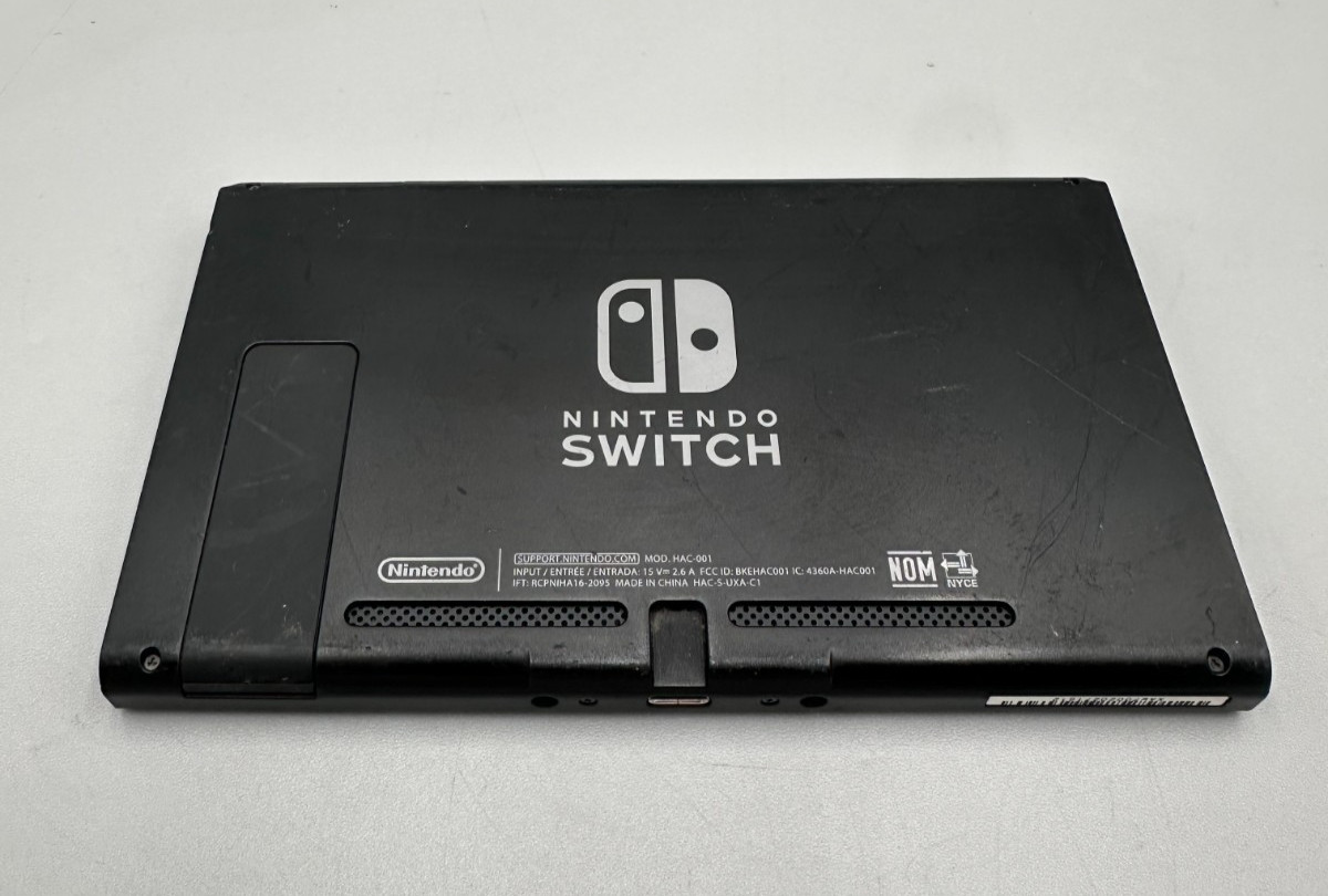 Nintendo Switch HAC-001(01) 32GB Black Handheld Gaming Console ONLY C/NO JOYCONS
