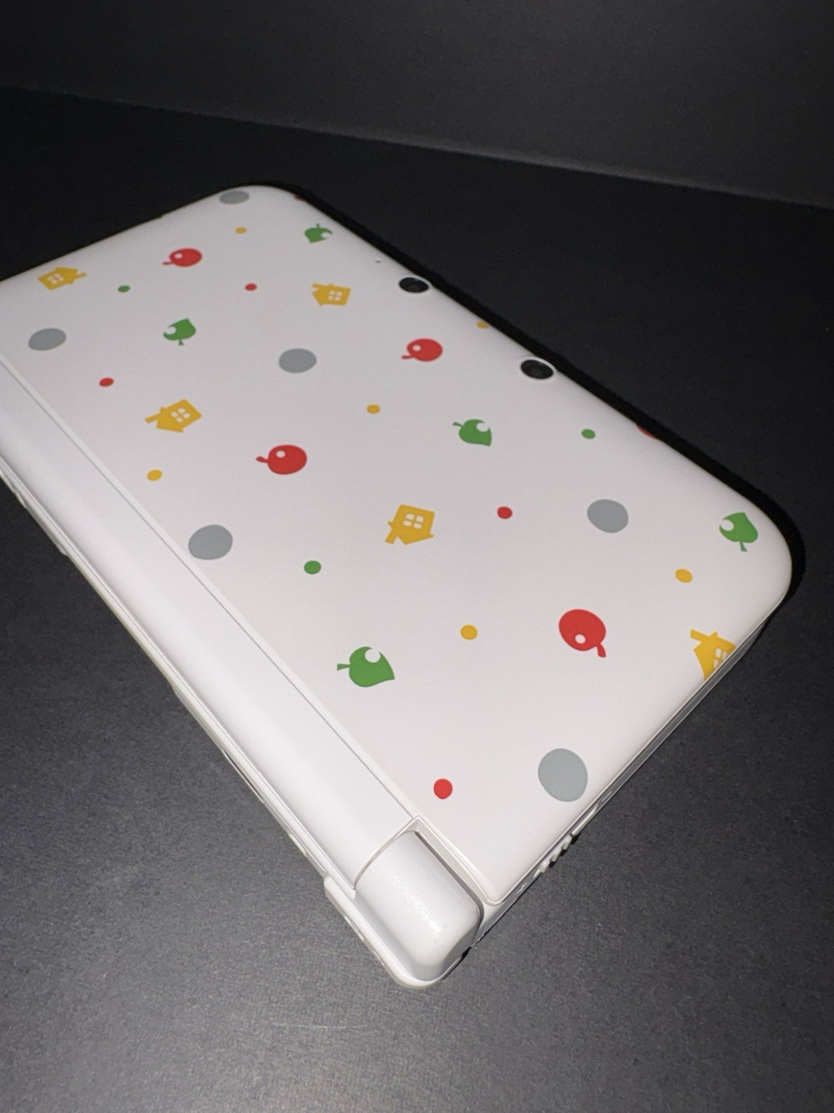 READ US Nintendo 3DS XL Animal Crossing Handheld – Charger & Stylus WORKING