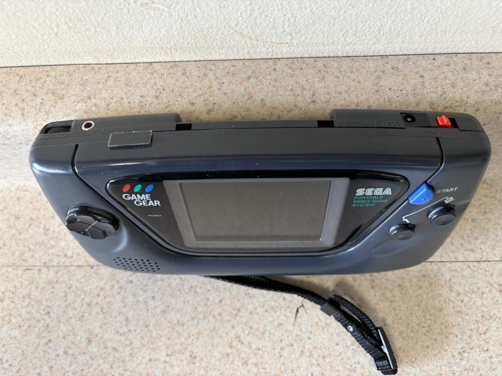 Sega Game Gear – Console for Parts or Repair, Powers On – Model 2110