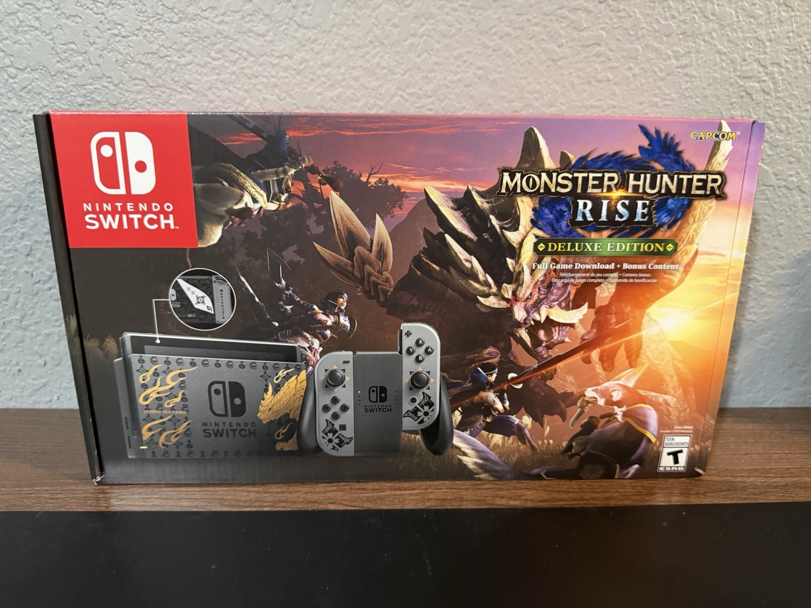 Nintendo Switch Monster Hunter Rise Deluxe Edition Console BRAND NEW!