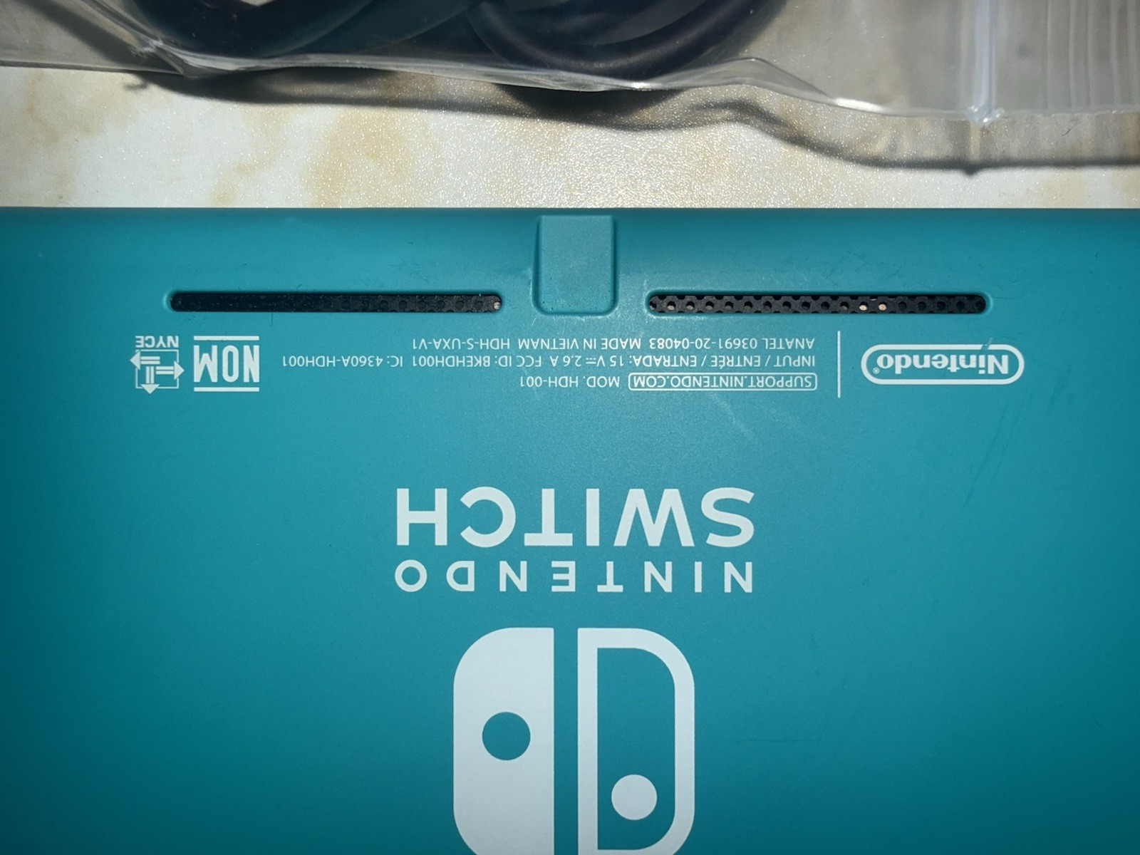 Nintendo Switch Lite 32 GB Blue Handheld Console Wi-Fi 720p Region Free 2020