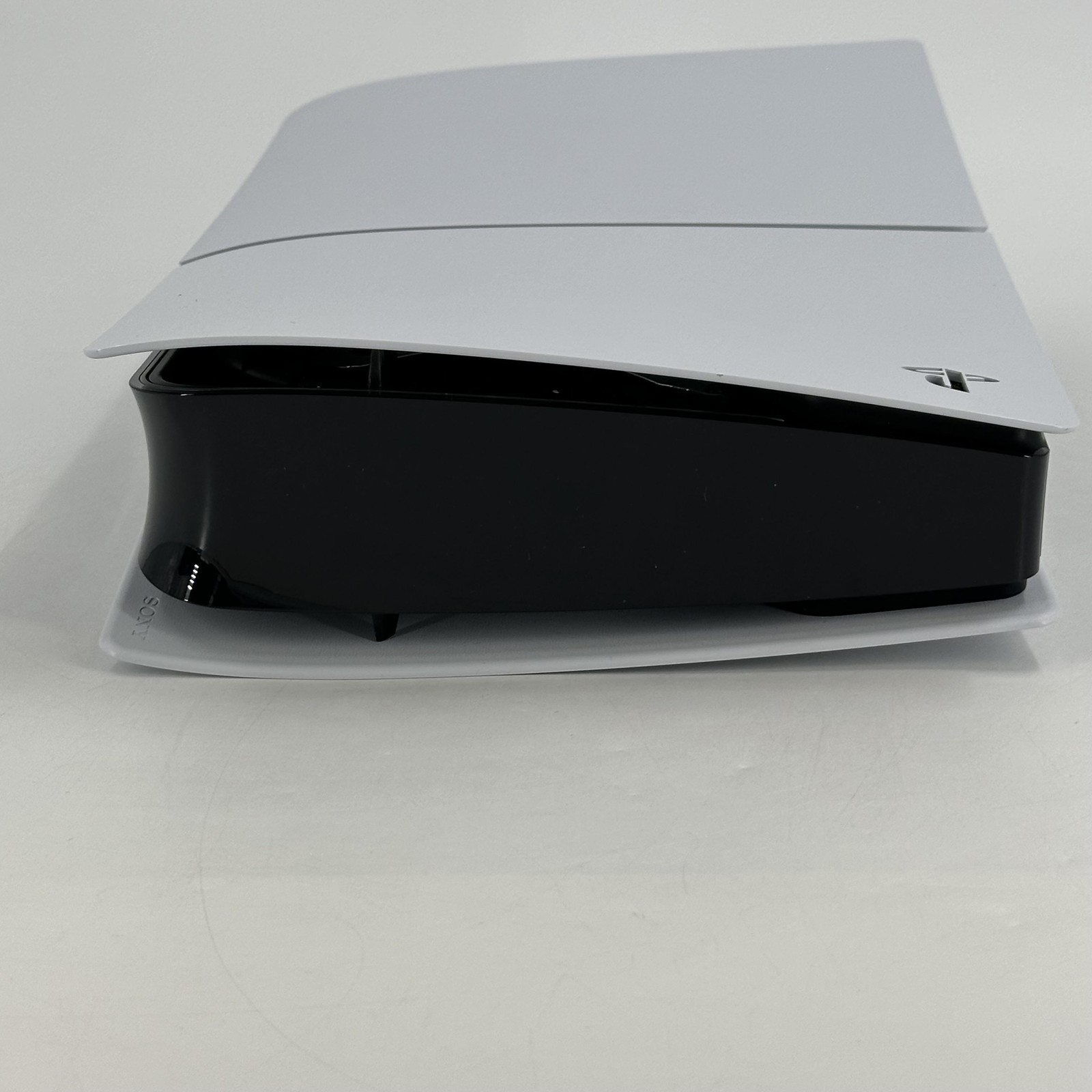 Sony PlayStation 5 Slim Disc Edition Console 1TB w/ Controller/HDMI – Very Good