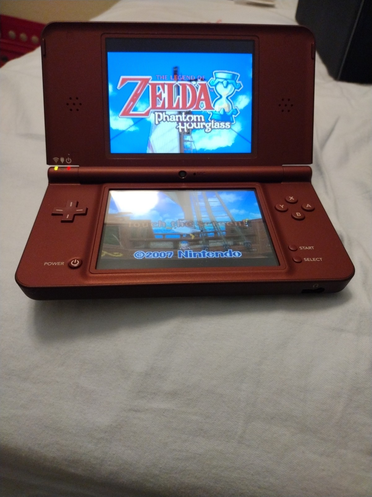 Nintendo DSi LL – Wine Red – Japanese Version