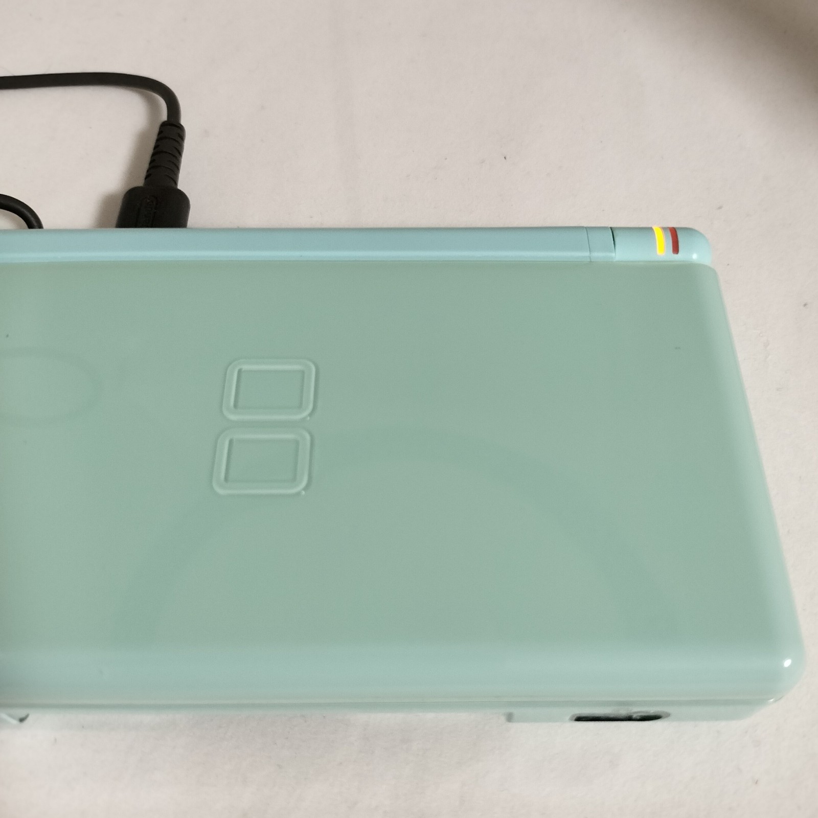 Nintendo DS Lite Ice Blue Console USG-001 Bundle Small Hinge Crack Works Great