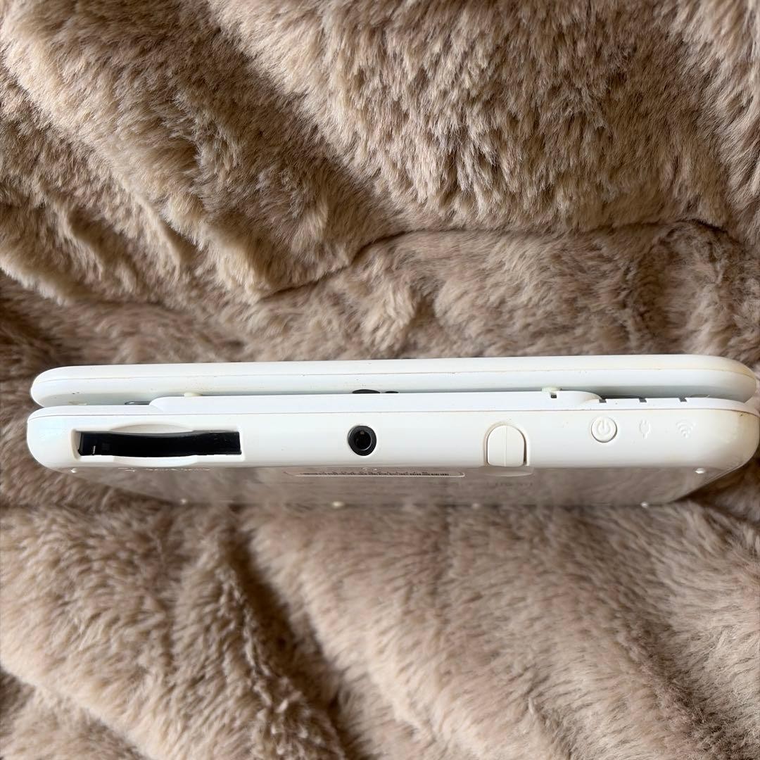 3DS/2DS/DS New Nintendo 3Dsll White Upper And Lower Ips Lcd With Original Japan