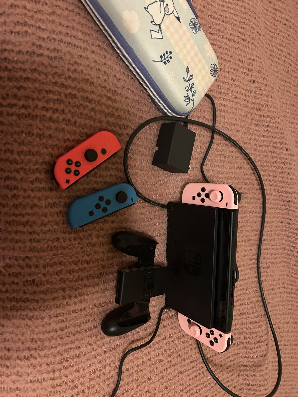 Nintendo Switch 32GB Handheld Console – Neon Red/Neon Blue