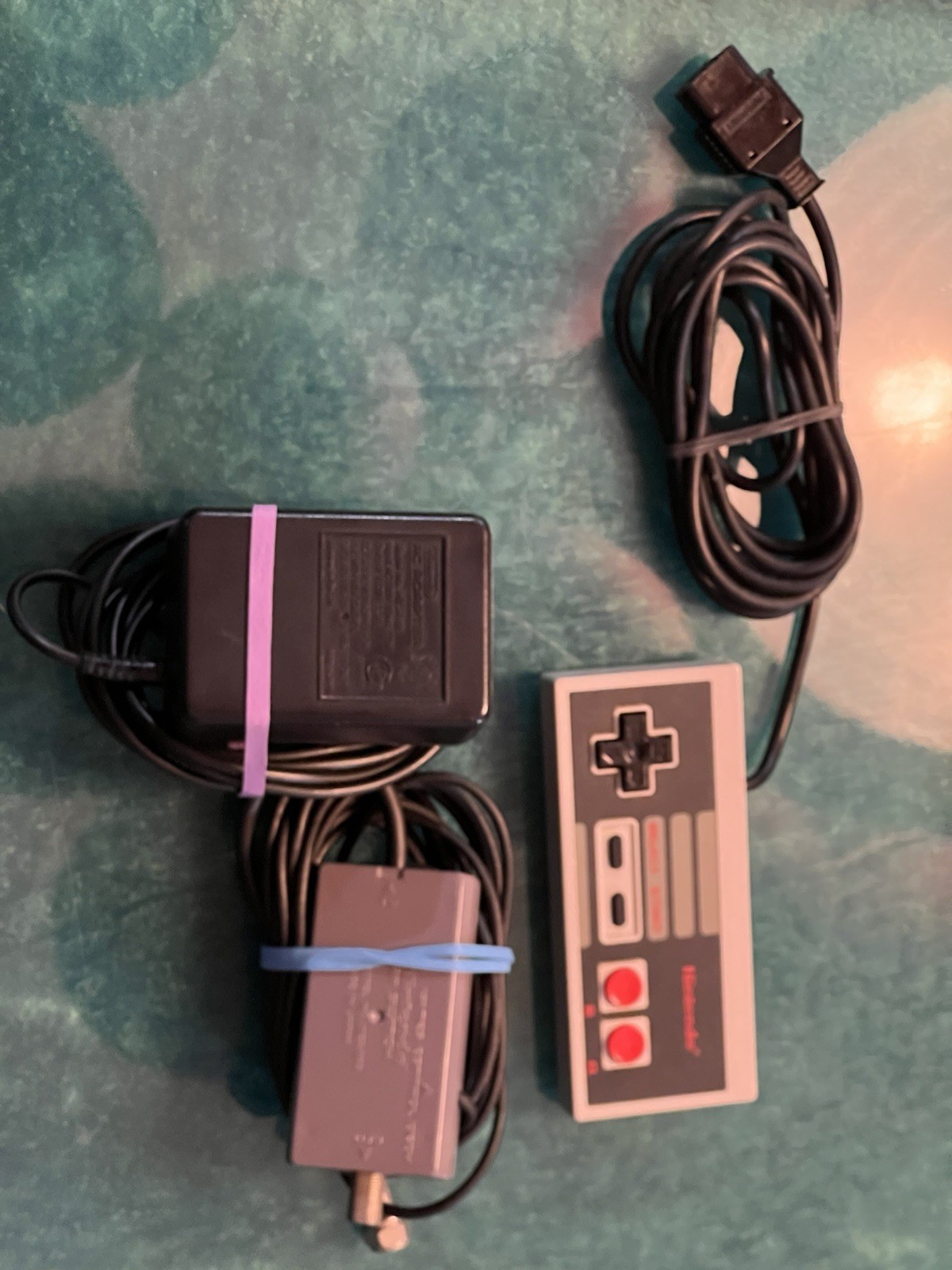 Nintendo NES Top Loader NES-101 Console, Controller, R/F, Power Sup Tested Works