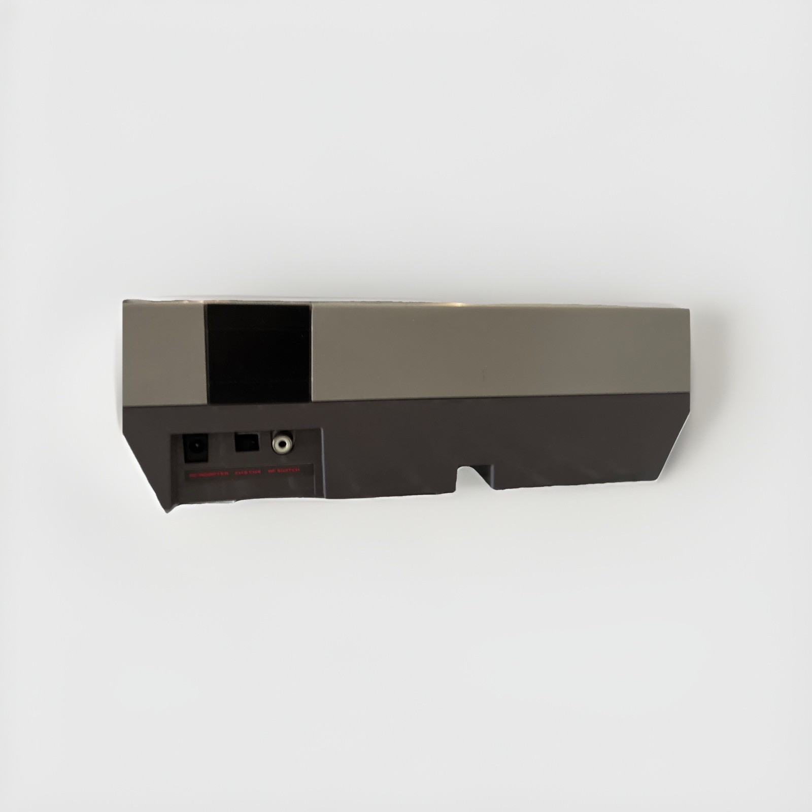 Nintendo Entertainment System NES Console – Gray (NES-001)