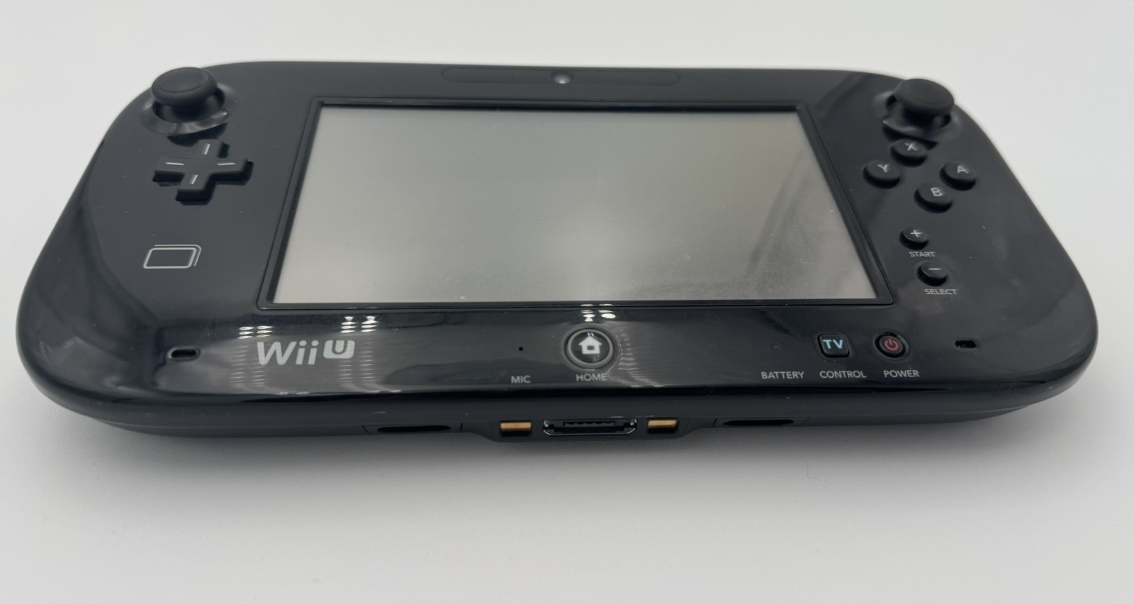 Nintendo Wii U 32GB Console Bundle – w/ GamePad Pro Controller + 4 Games TESTED!