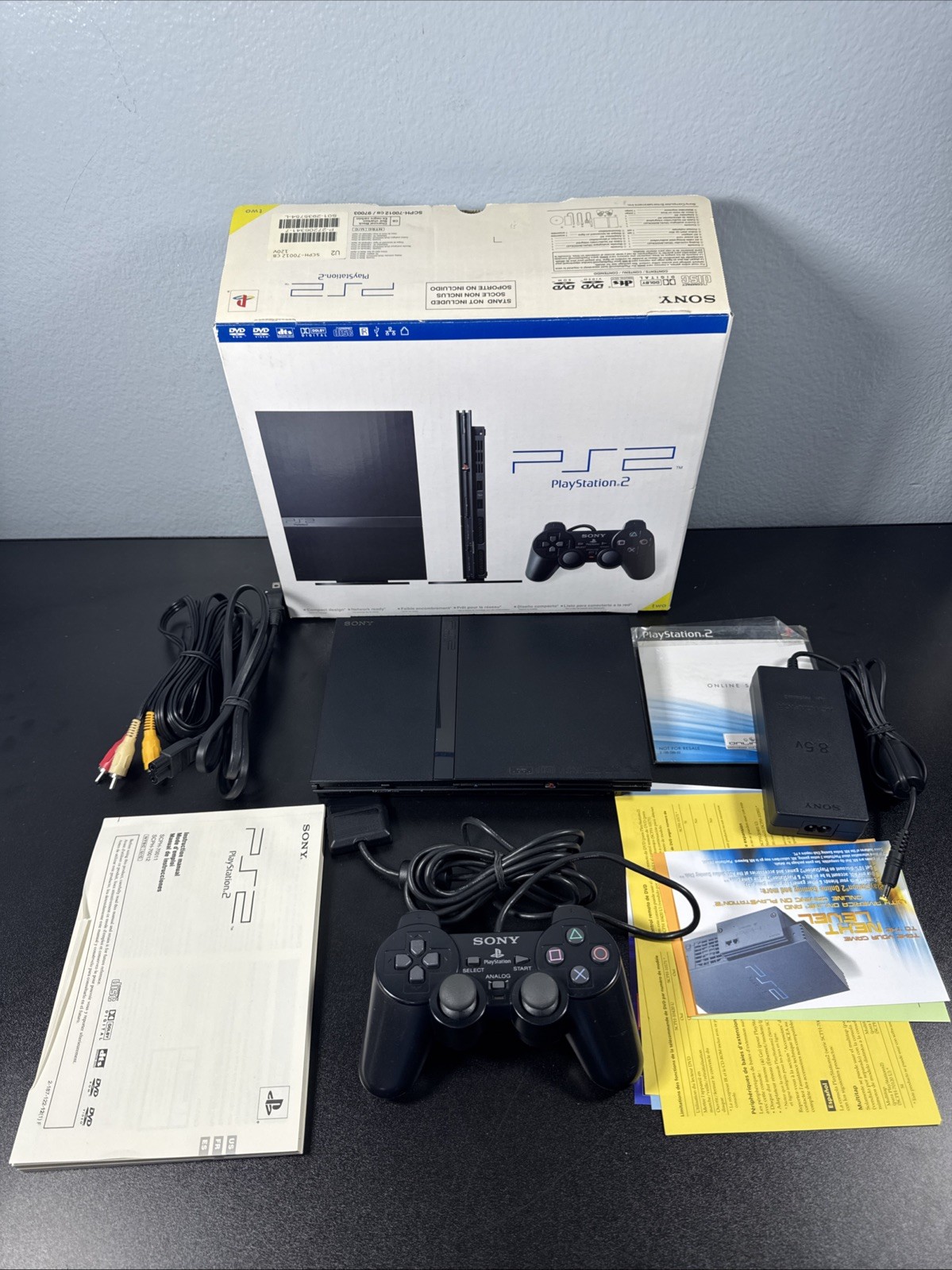 Sony PlayStation 2 PS2 Slim Black Console SCPH-70012 Complete in Box