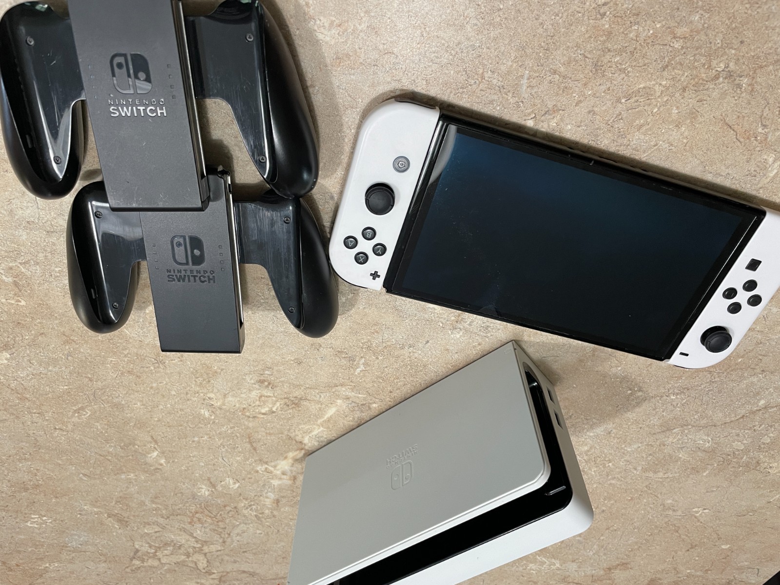 Nintendo Switch OLED Model HEG-001 Handheld Console – 64GB – White