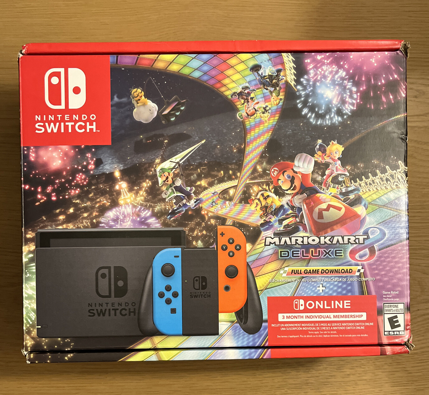 NEW Nintendo Switch SUPER Bundle MARIO KART 8 Deluxe + 3 Month Membership