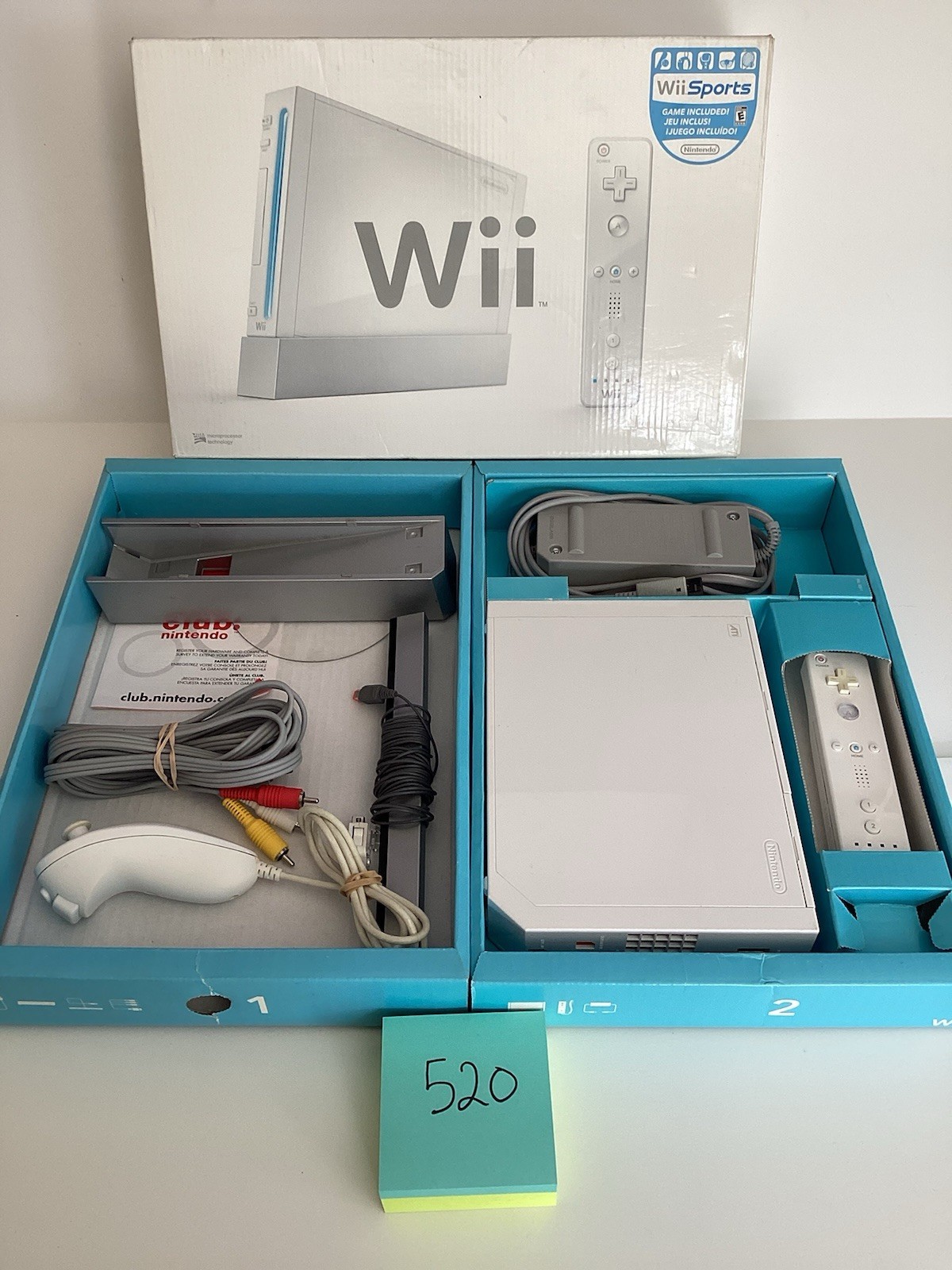 BOXED Nintendo Wii Video Game System RVL-001 Console Bundle Retro
