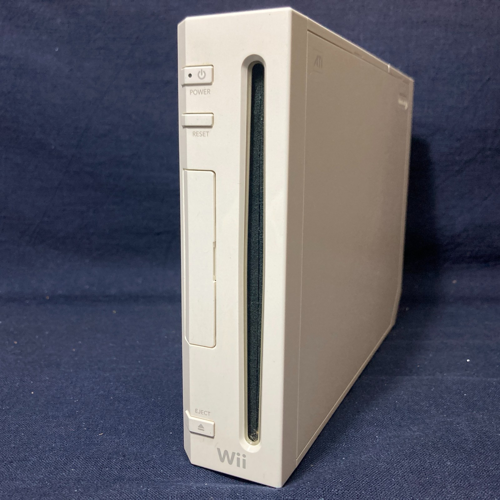Nintendo Wii Console Complete set TESTED with 3 authentic Controllers from Japan