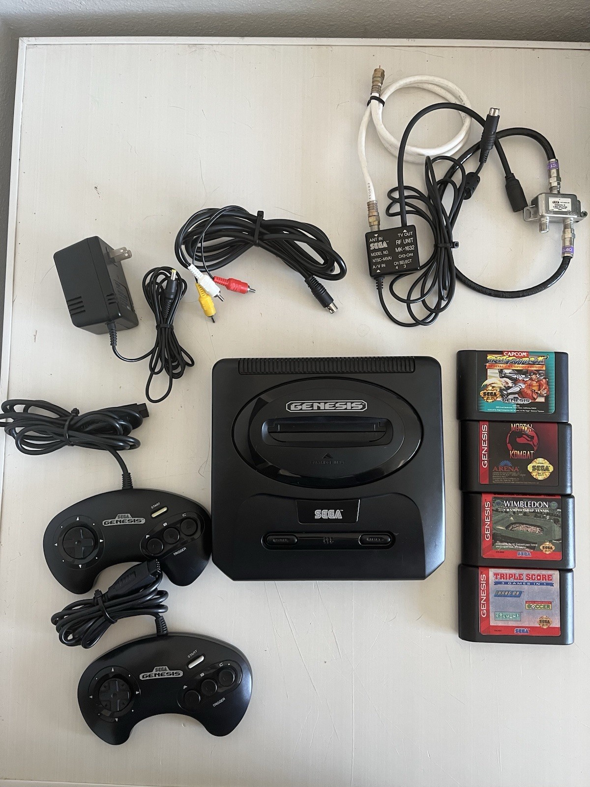 SEGA Genesis with Controllers Wires and Games MK-1631 Mortal Kombat