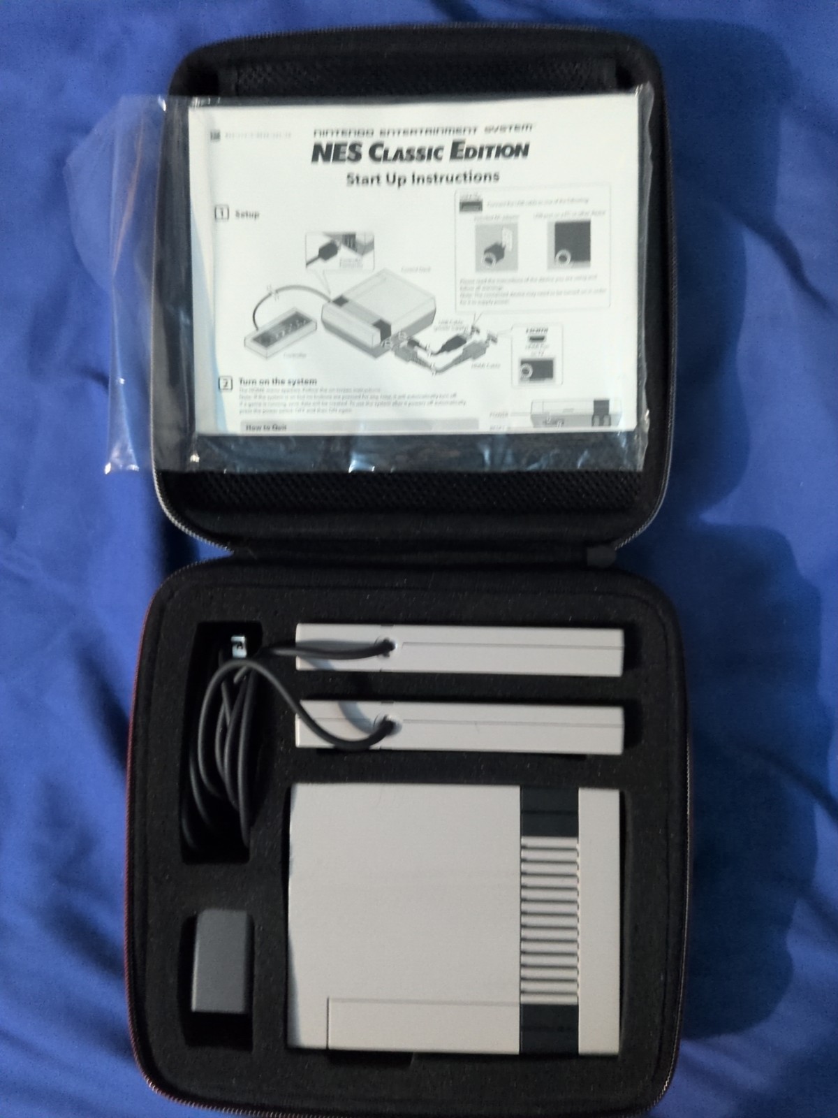 Nintendo NES Classic Edition Mini Console Tested , Case , Controllers
