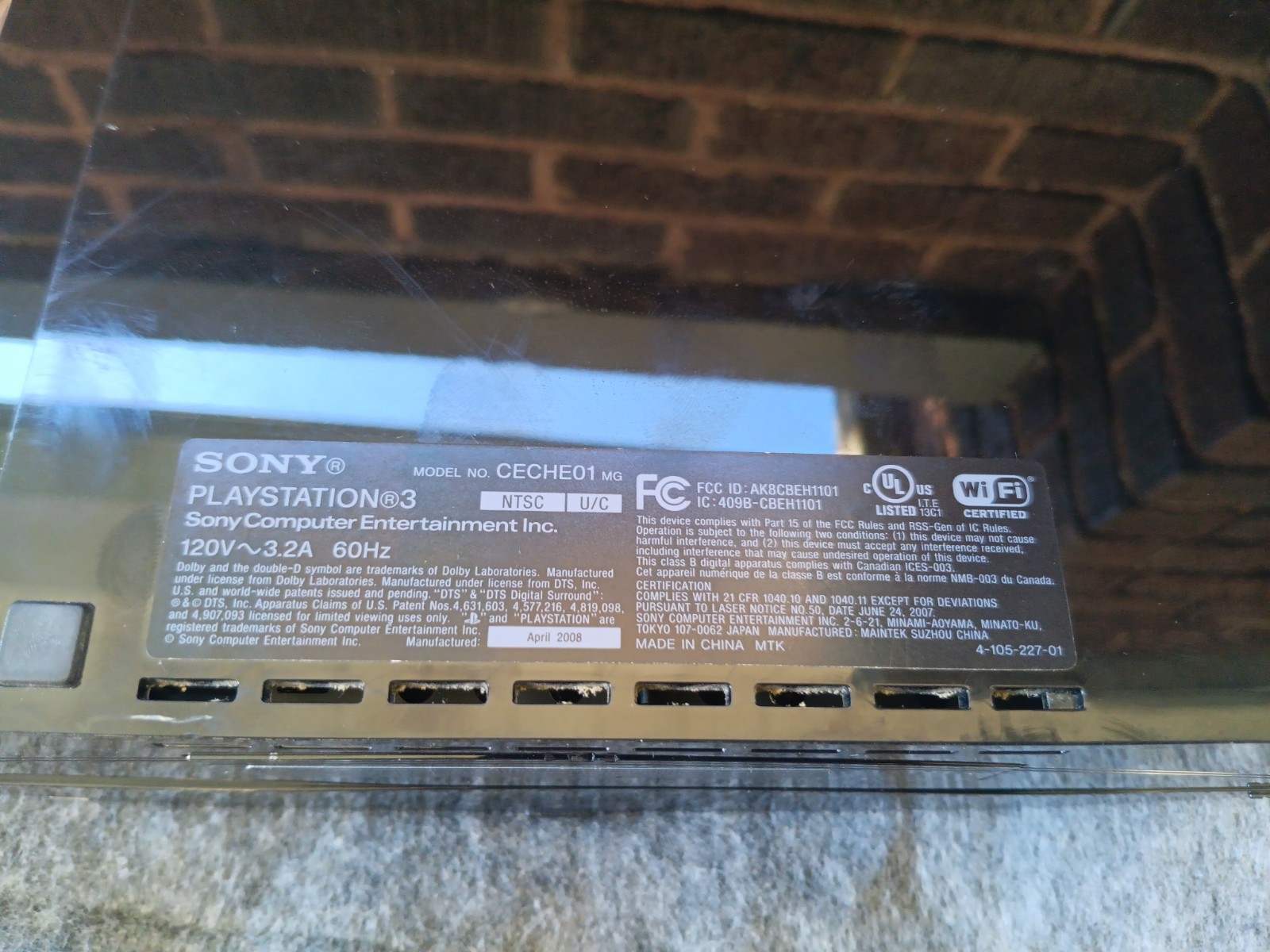 Sony PlayStation 3 PS3 CECHE01 80GB Backwards Compatible Console Powers On