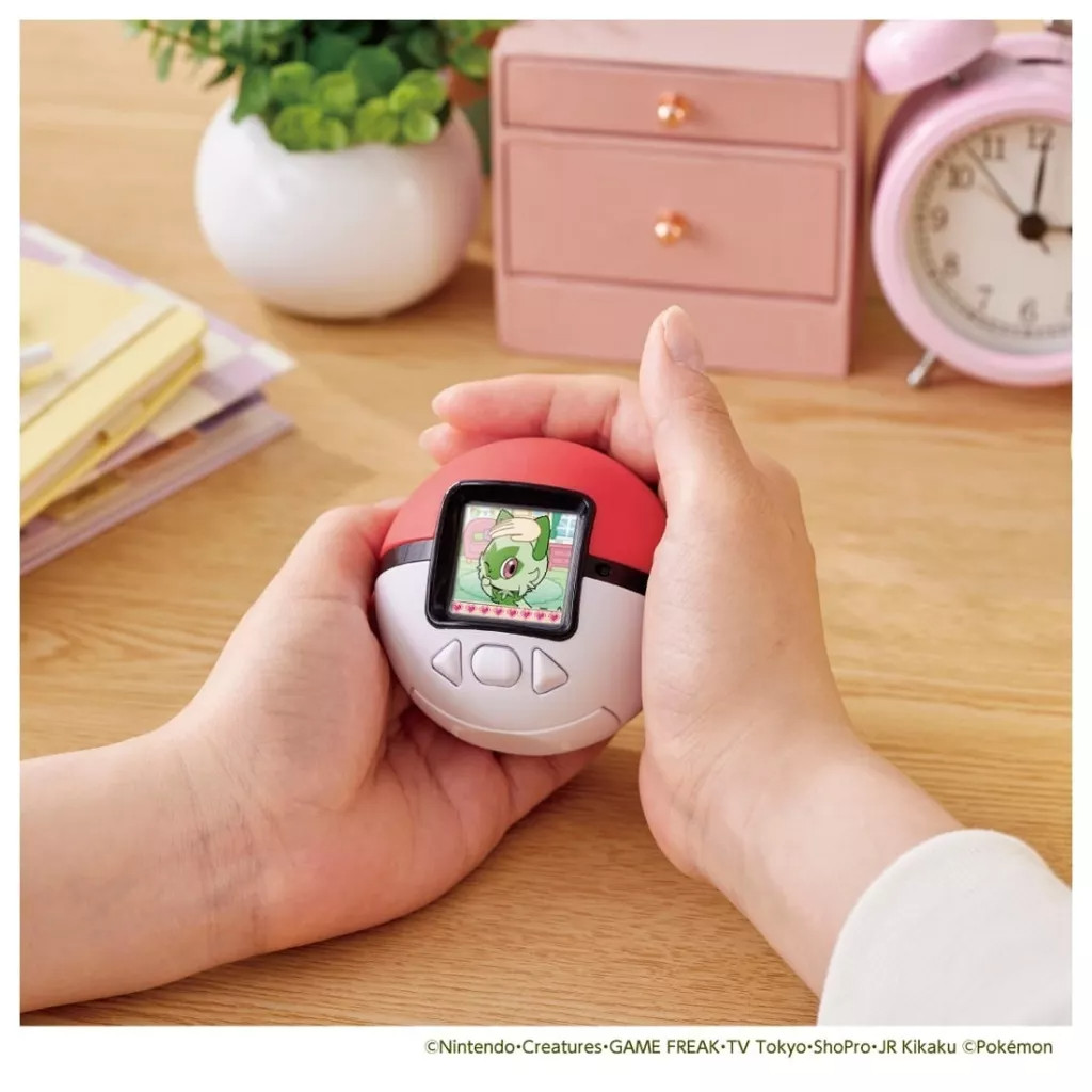 Pokemon Pokenade Monster Ball LCD Toy Bilingual English/Japanese Interactive Pet