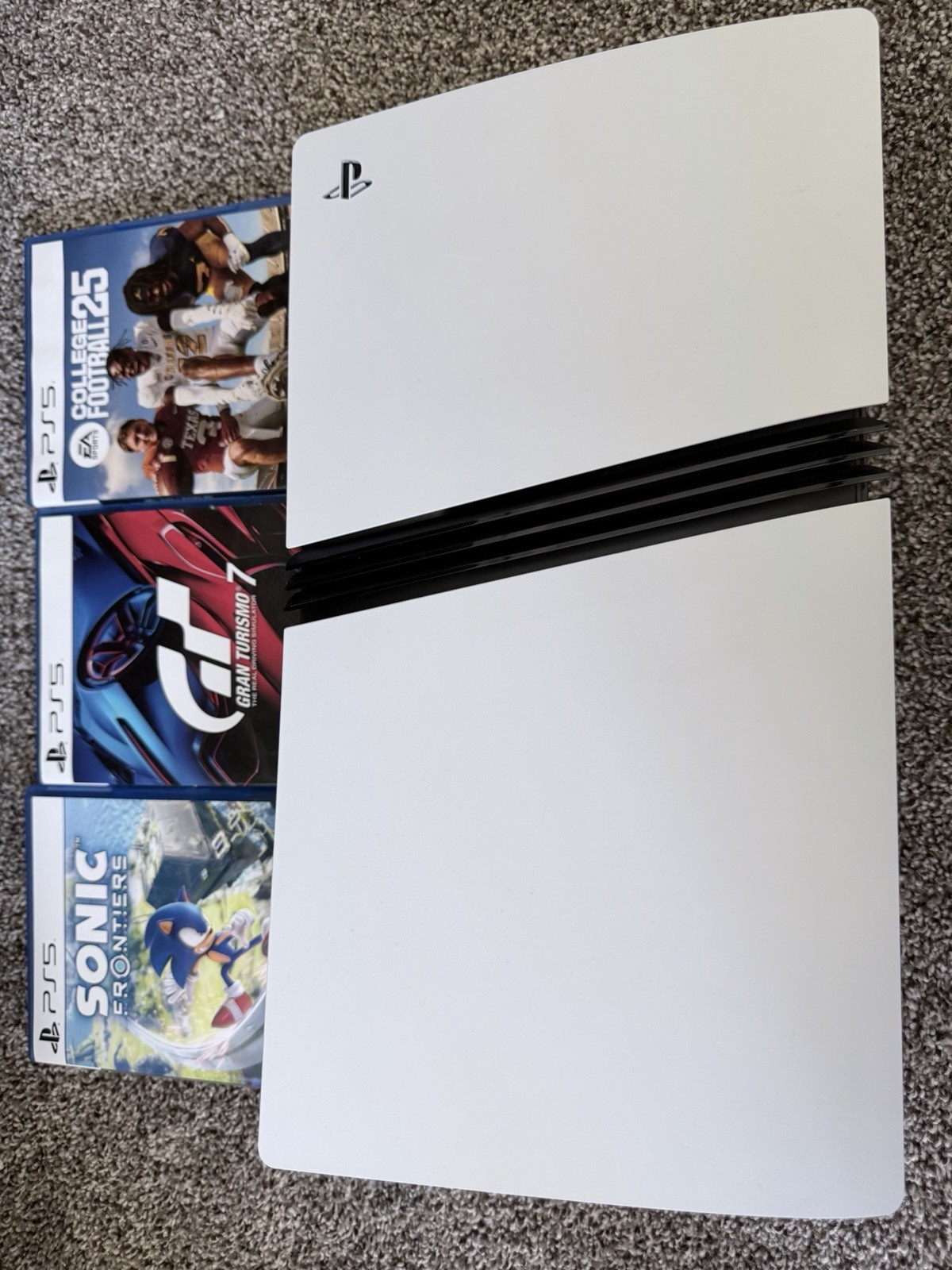 Sony PlayStation 5 Pro White Gaming Console 2TB with Disc Drive – Fast Shipping!