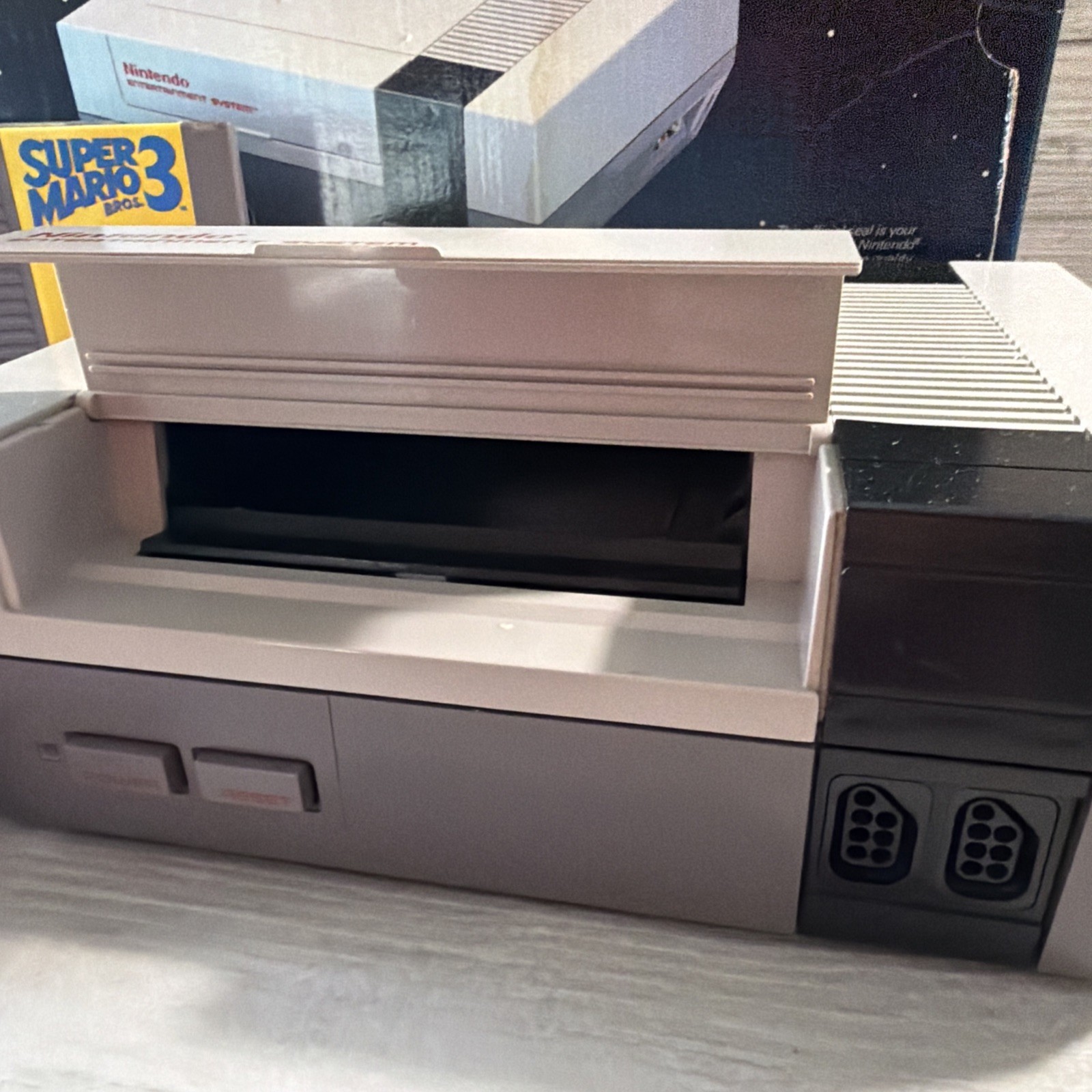 Nintendo NES Control Deck Mario Trilogy 1 2 3 Bundle In Original Box 2 Controls