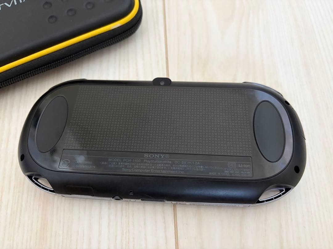 PSVITA Playstation Vita Main Unit 3G/Wi-Fi Pch-1100 Japan