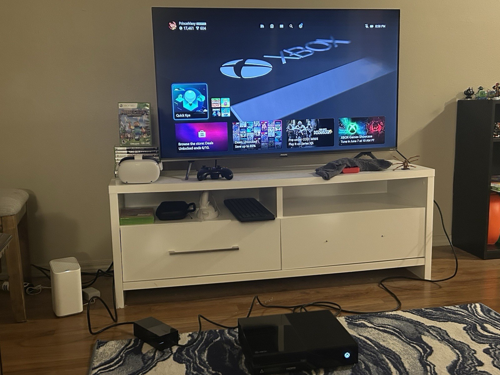 Xbox One 500GB Console + Controller + HDMI + Power Cable – Good Condition