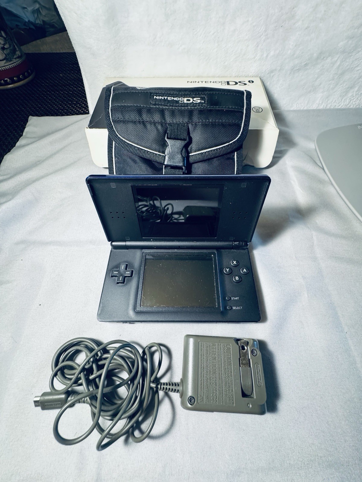 Nintendo DS Lite USG-001 Blue Handheld System w/ Charger, Case, Touch Screen