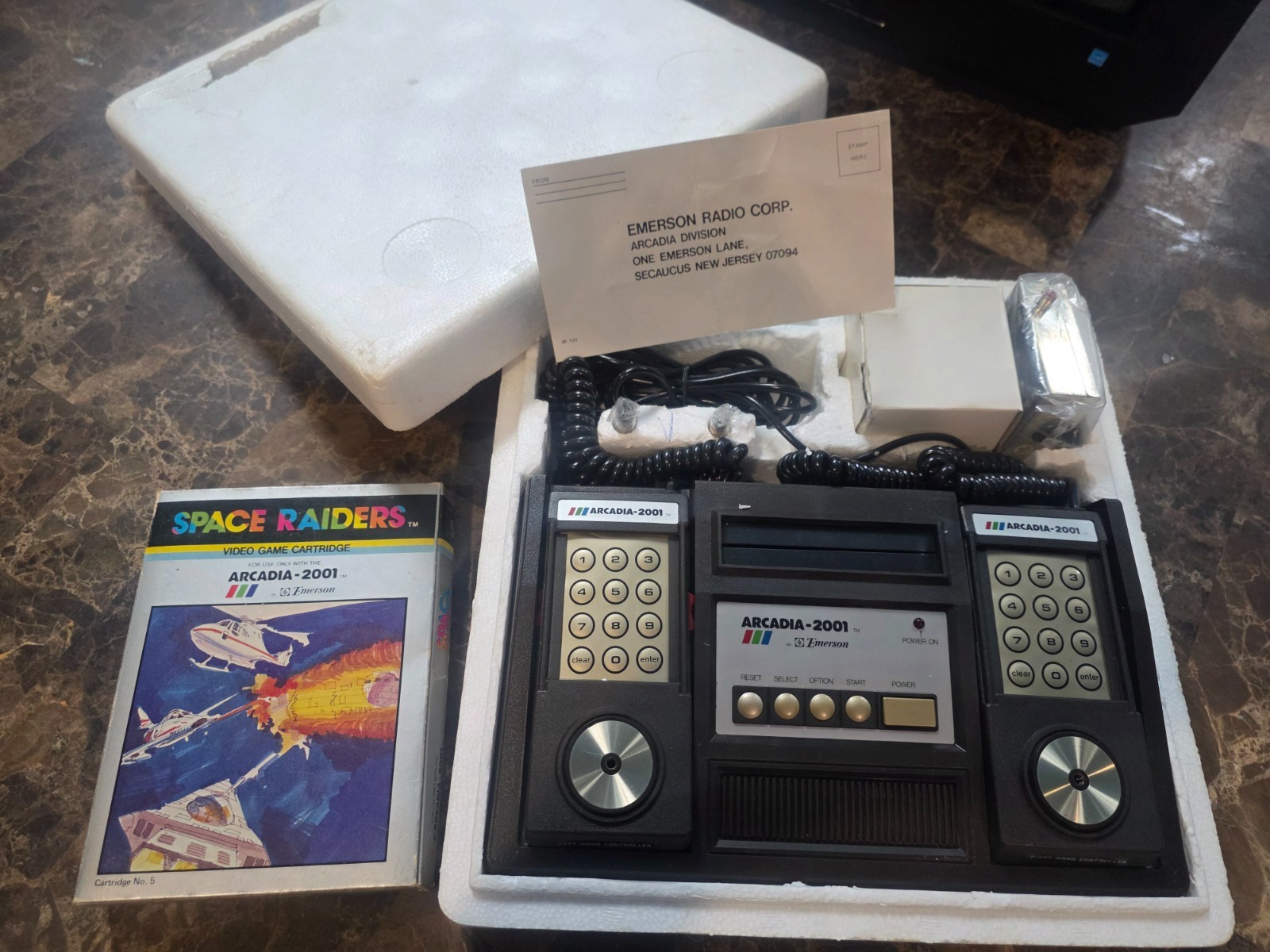 Emerson Arcadia 2001 Video Game Console + Space Raiders CIB + Original foam