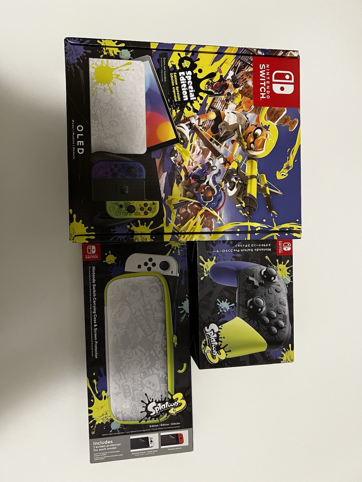 Nintendo Switch OLED Splatoon 3 Edition — With Case, Controller — New Unopened