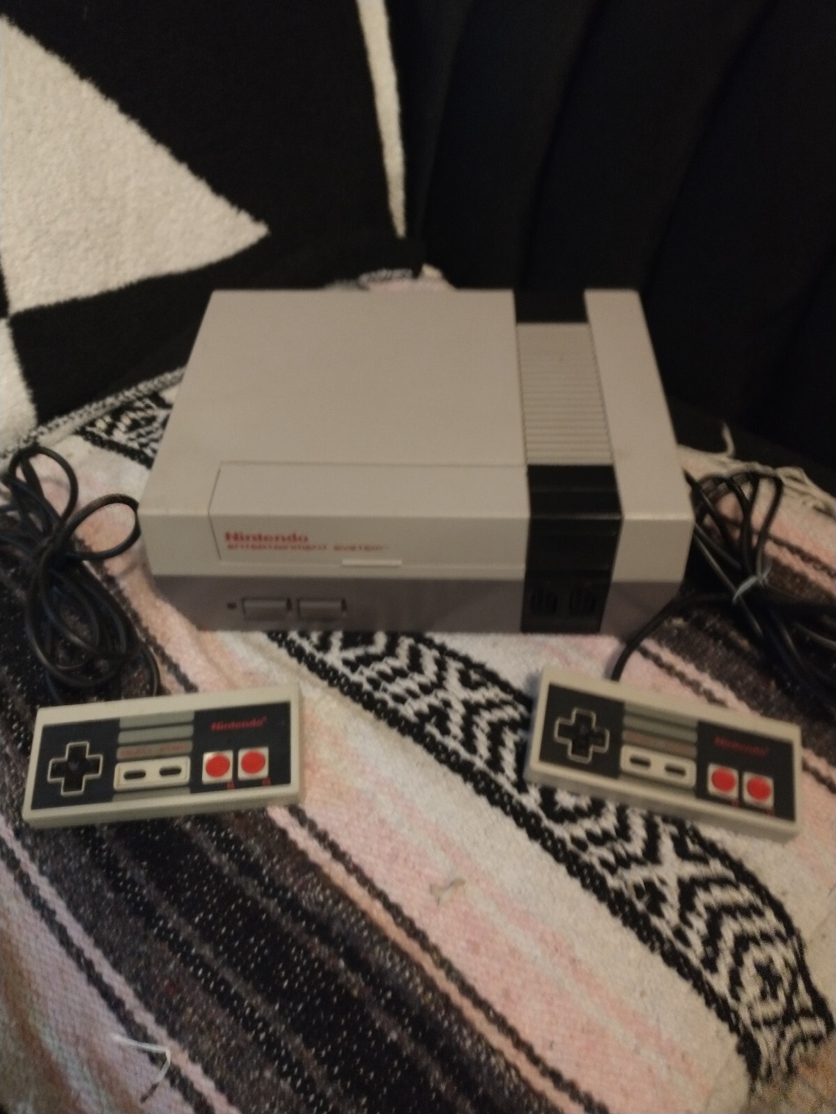 Nintendo NES Action Set Home Console – White/Gray