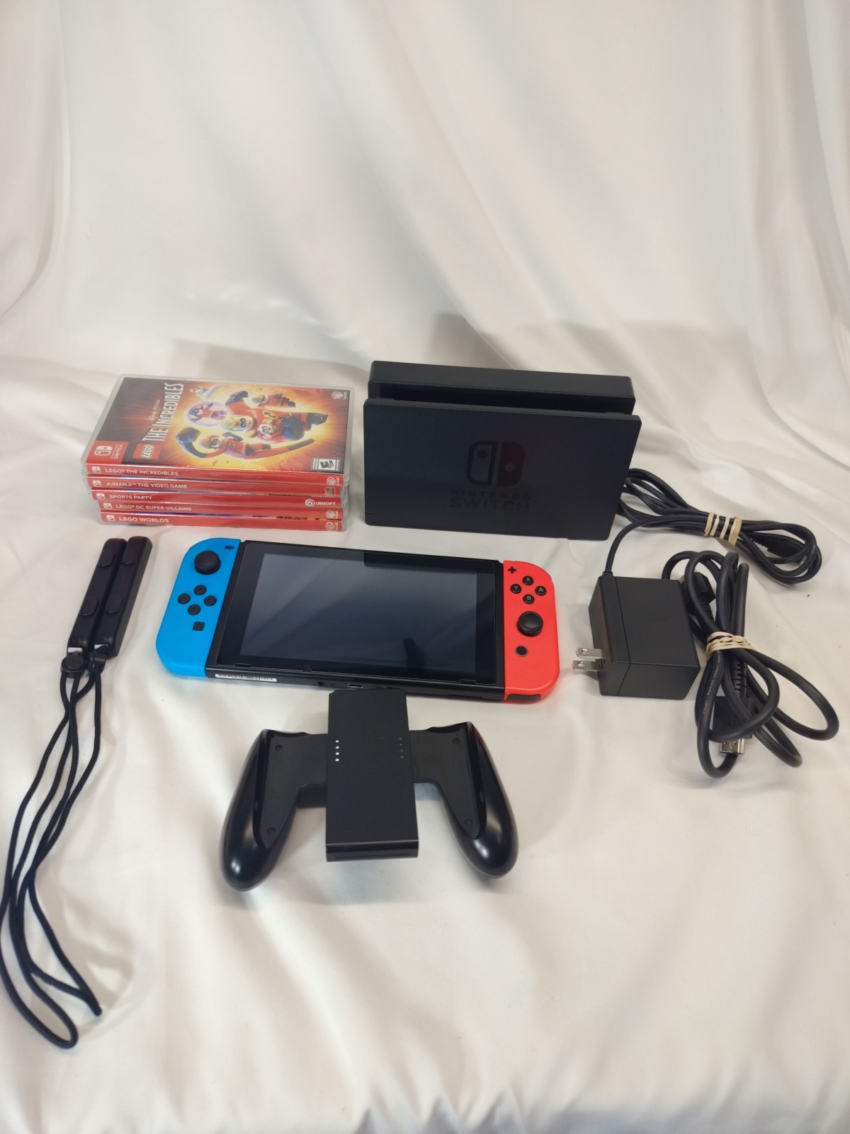 Nintendo Switch Bundle – HAC-001 Red & Blue Joycons – Charger – 5 Games Tested!