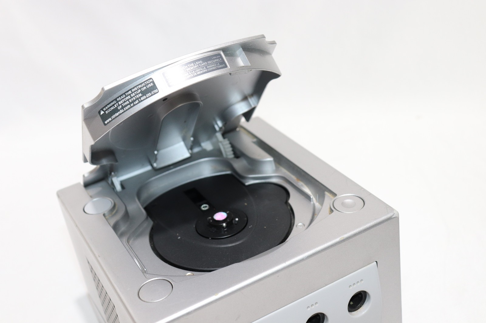 Nintendo GameCube Console DOL-101(USA) Silver – Complete