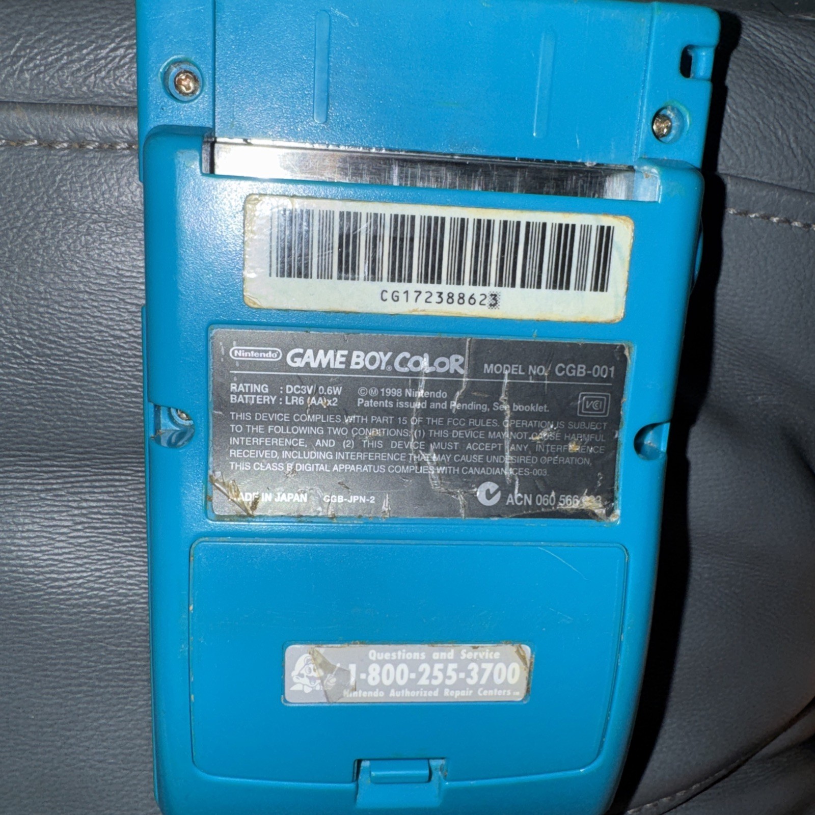 🎨 Teal Game Boy Color