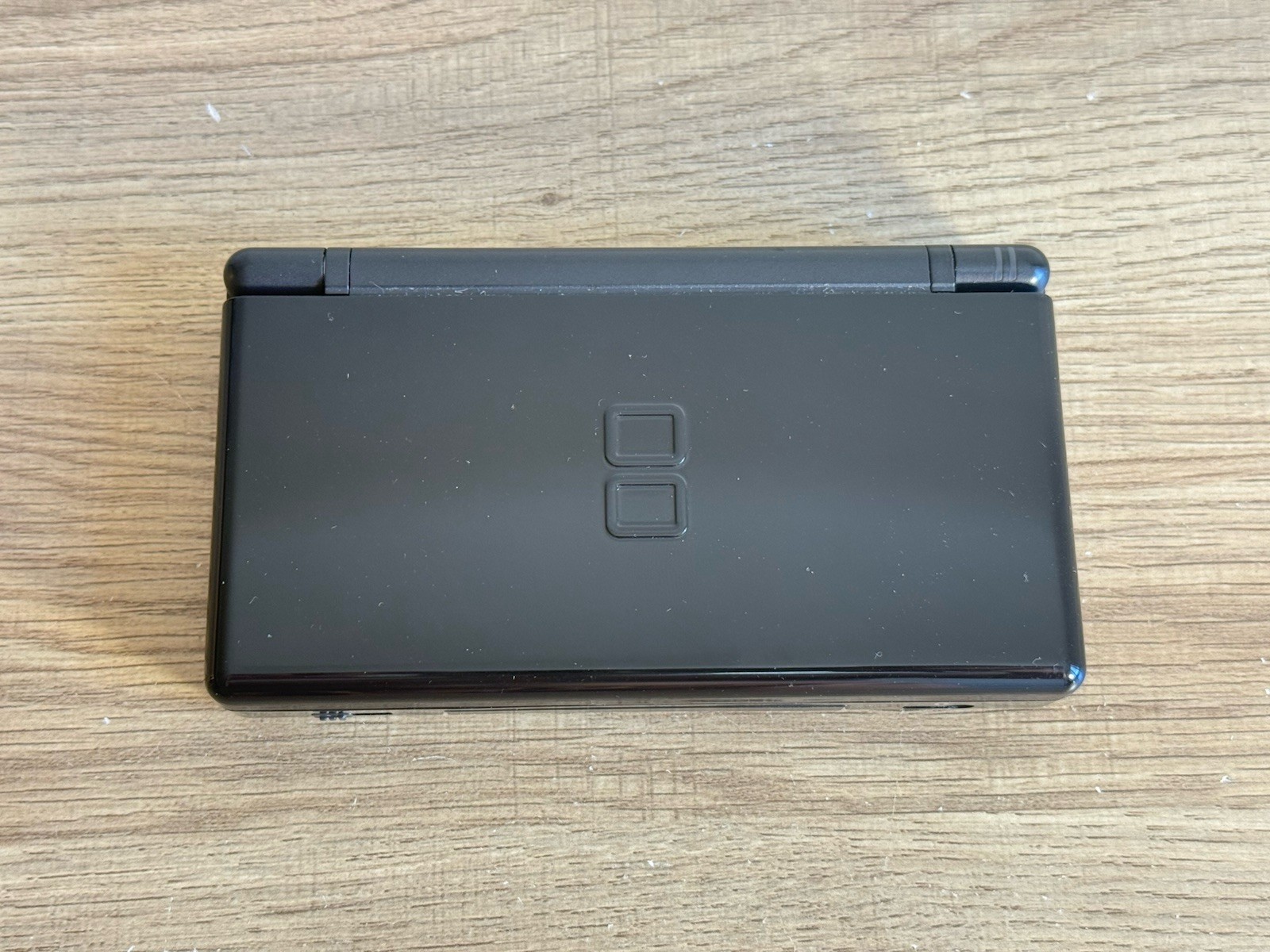 Nintendo DS Lite Black Console Excellent Condition Working w/Charger & Stylus