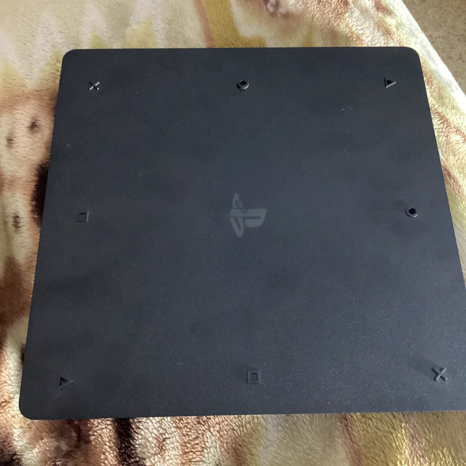 PlayStation 4 Slim Edition 1000 GB Black Console