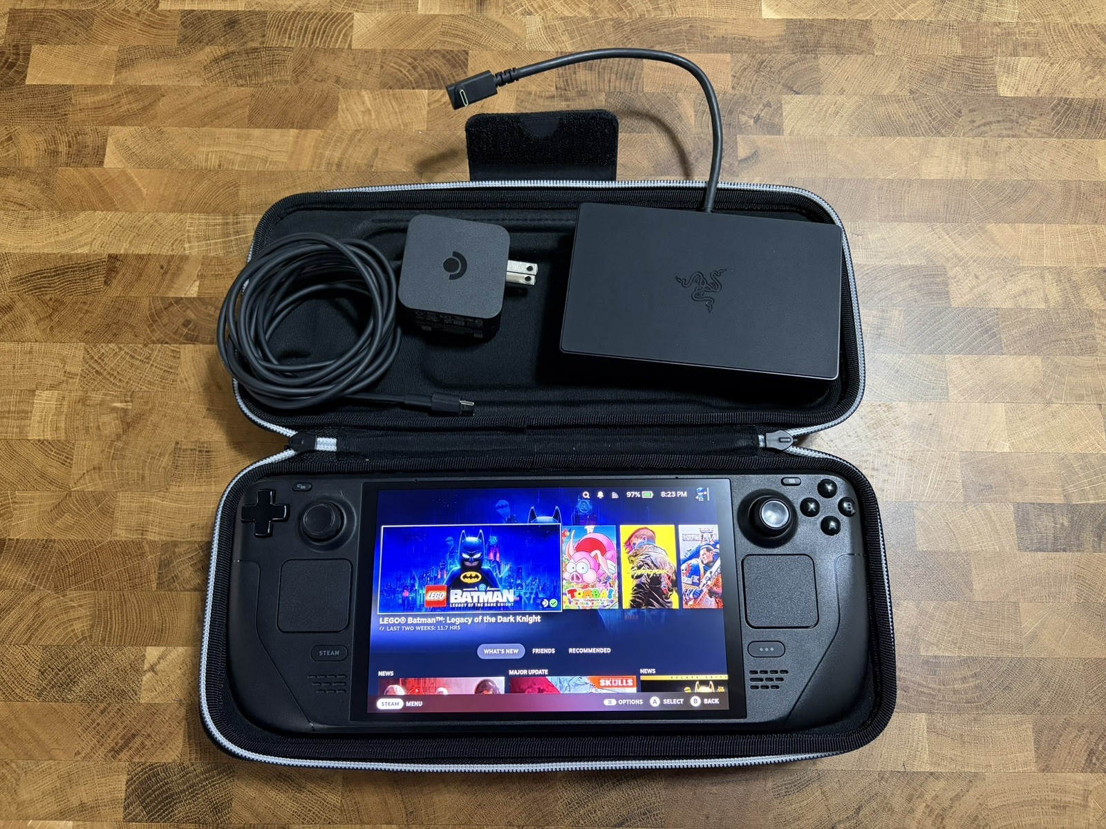 Valve Steam Deck 1TB OLED w/Case, Razor Dock and 512GB Micro SD