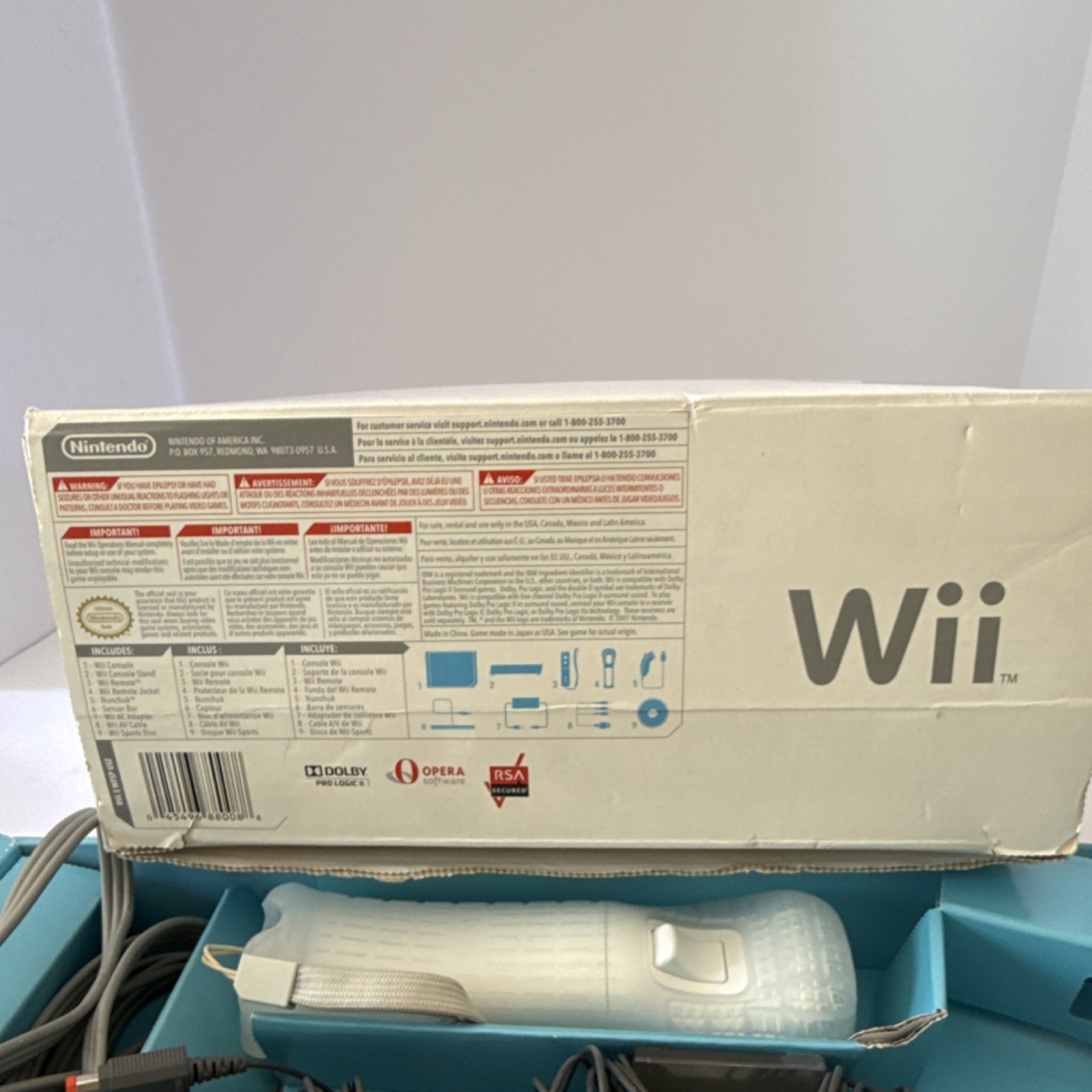 Nintendo Wii RVL-001 White Console Bundle w/ Wii Sports, Wii Fit, 2 Remotes