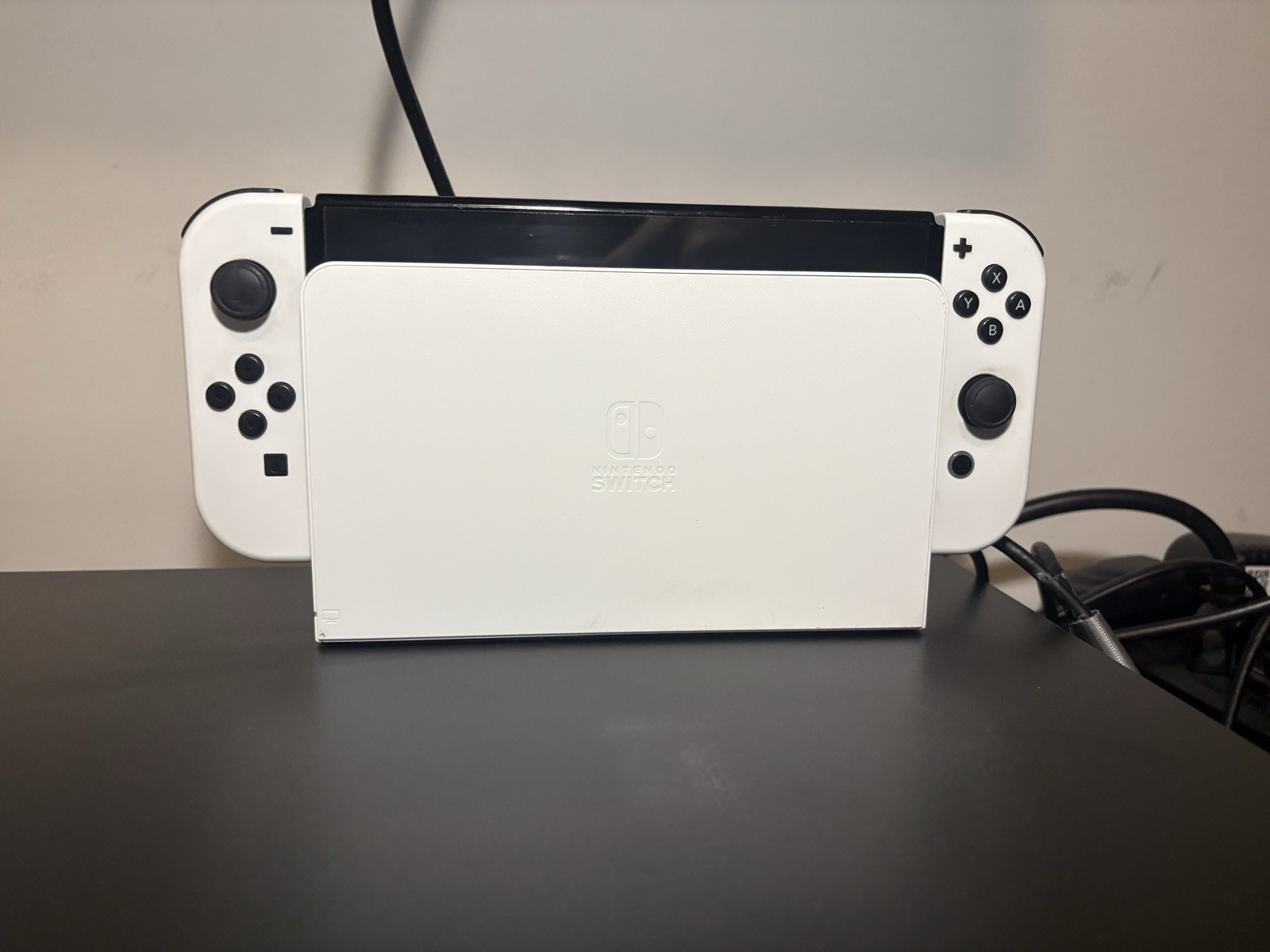 Nintendo Switch OLED Model 32GB Console White Joy-Con, Dock, HDMI TV Ready