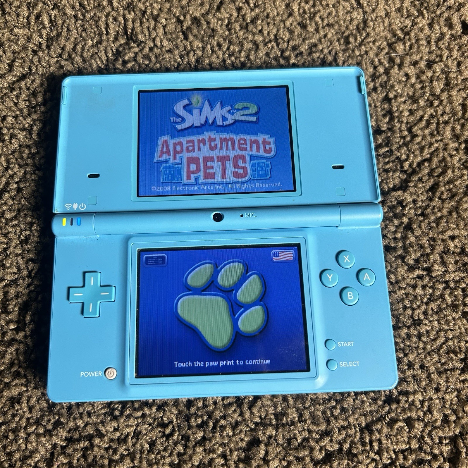 Nintendo DSi Light Blue Handheld Console Game System w Charger & Game