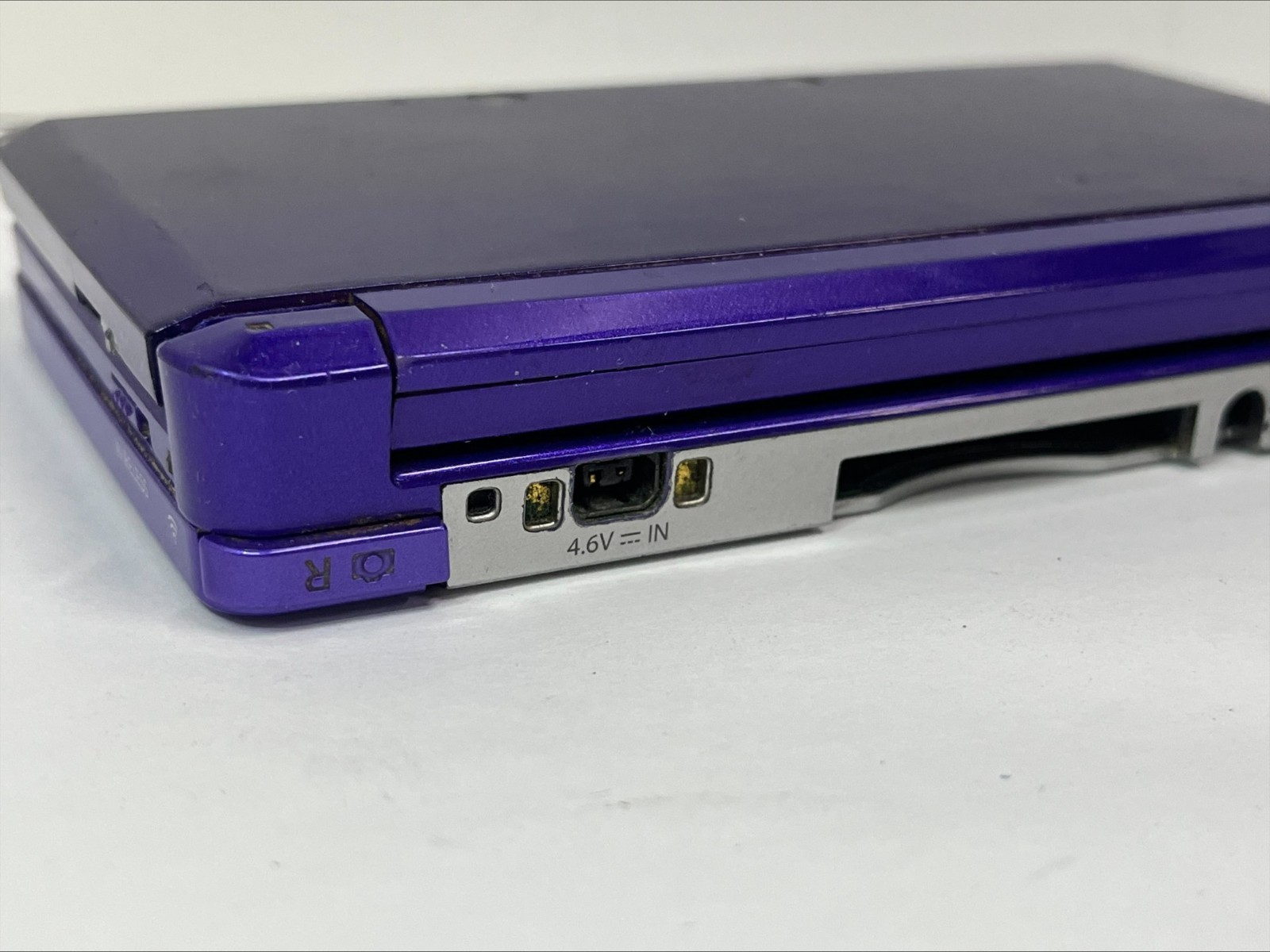 FOR PARTS! Nintendo 3DS – Purple – Various issues! Please read! (B387)